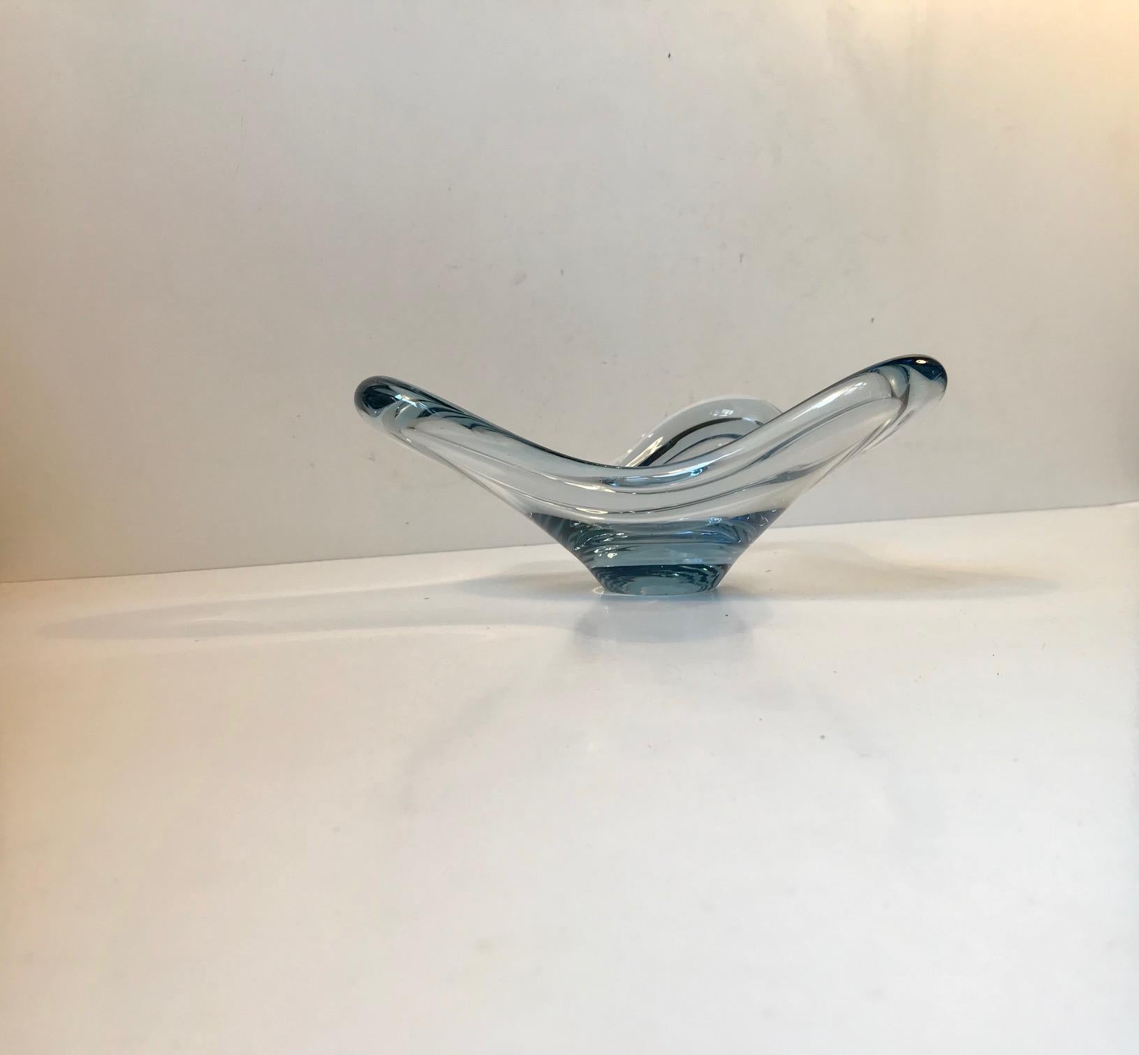 star shaped glass bowl
