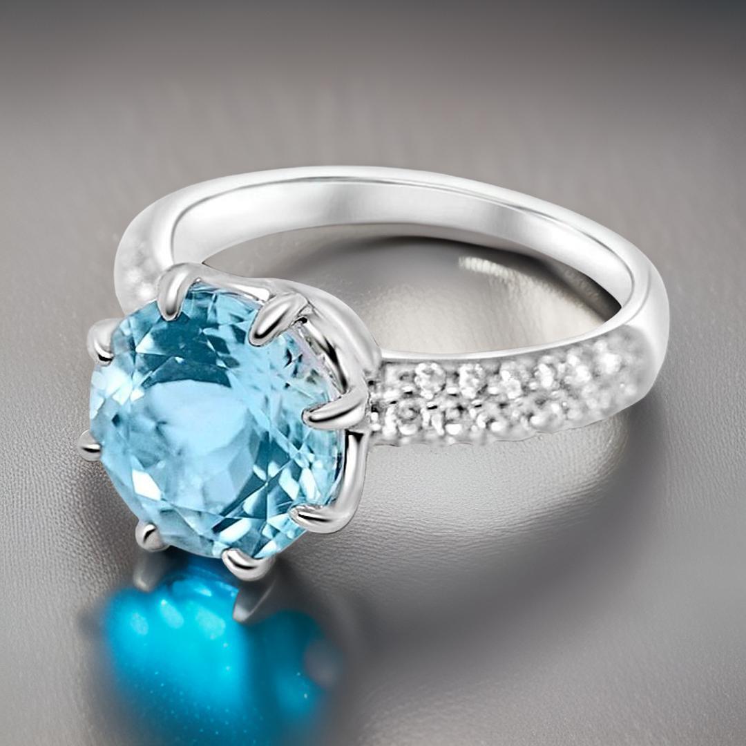 Blue Aquamarine Ring, Minimalist Engagement Ring, Elegant Promise Ring, Gift Her In New Condition For Sale In New York, NY