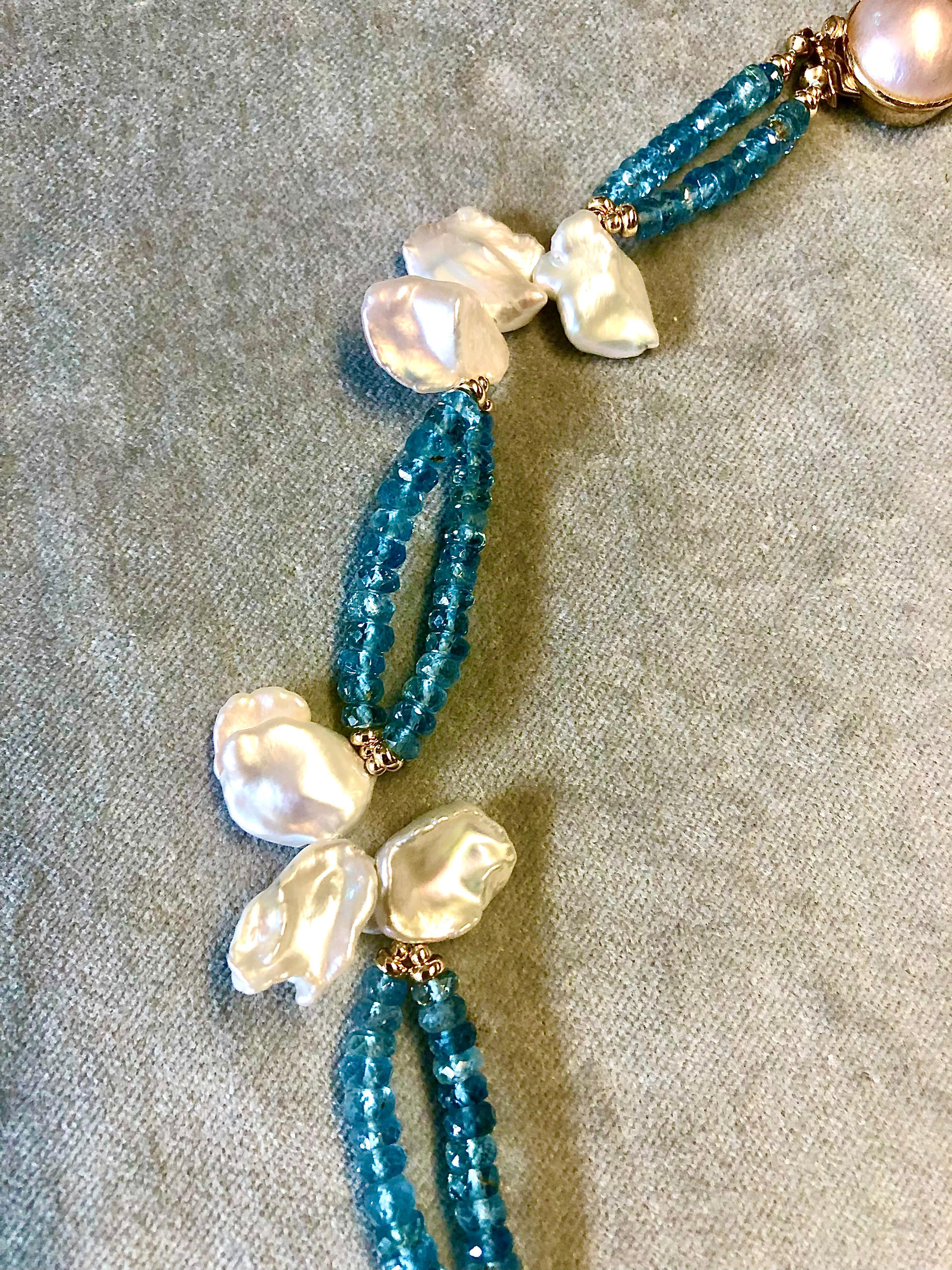 Halskette aus 14 Karat Gelbgold mit blauen Aquamarin Rondellen und Keishi-Perlen (Kunsthandwerker*in) im Angebot
