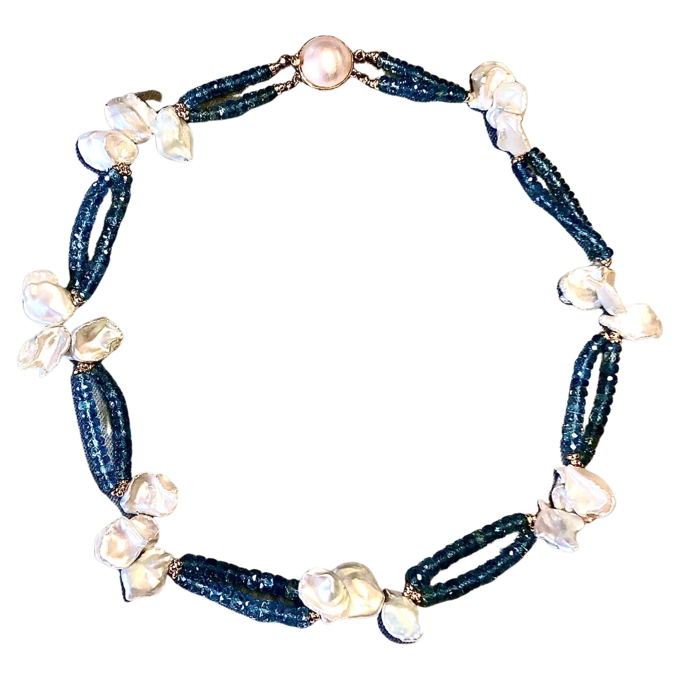 Blue aquamarine rondelles and Keishi pearls necklace, 14K yellow gold rondelles For Sale
