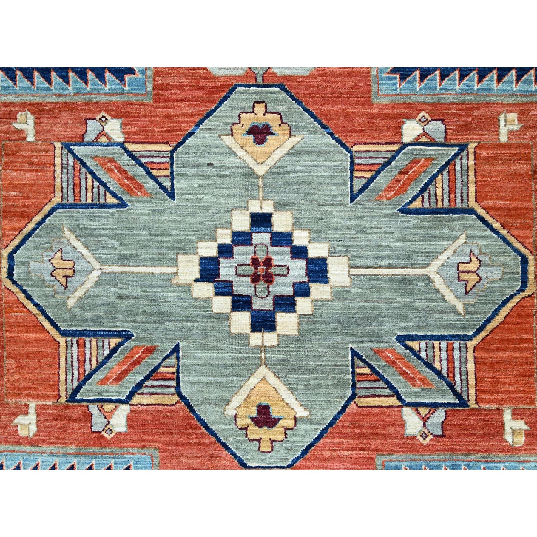 Alfombra azul de lana pura anudada a mano de diseño caucásico inspirado en Armenia 200 KPSI en venta 1