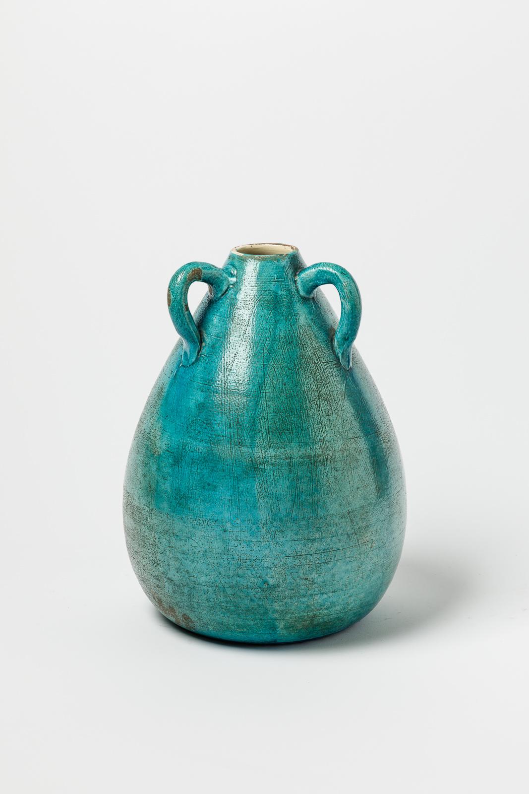 Blaue blaue Art-Déco-Keramikvase aus der Mitte des 20. Jahrhunderts im Stil von Besnard (Art déco) im Angebot