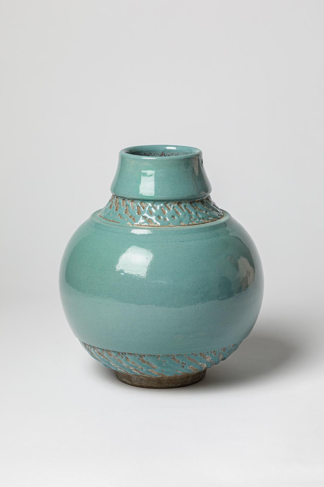 Mid-Century Modern Vase art déco du 20ème siècle attribué à Pol Chambost 23 cm en vente