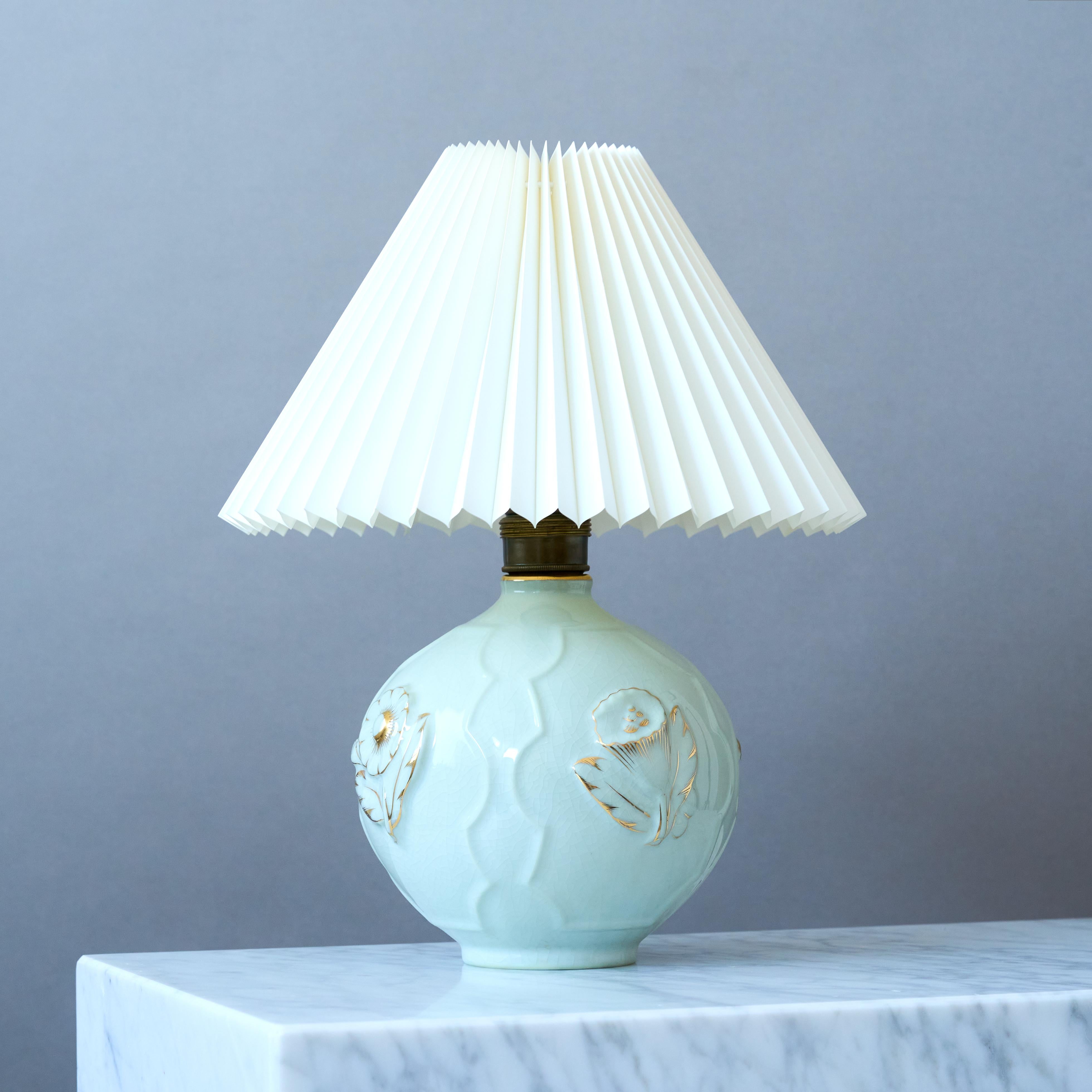 Blue Art Deco Table Lamp by Tyra Lundgren for ALP, Sweden, 1920s. Swedish Grace. For Sale 6
