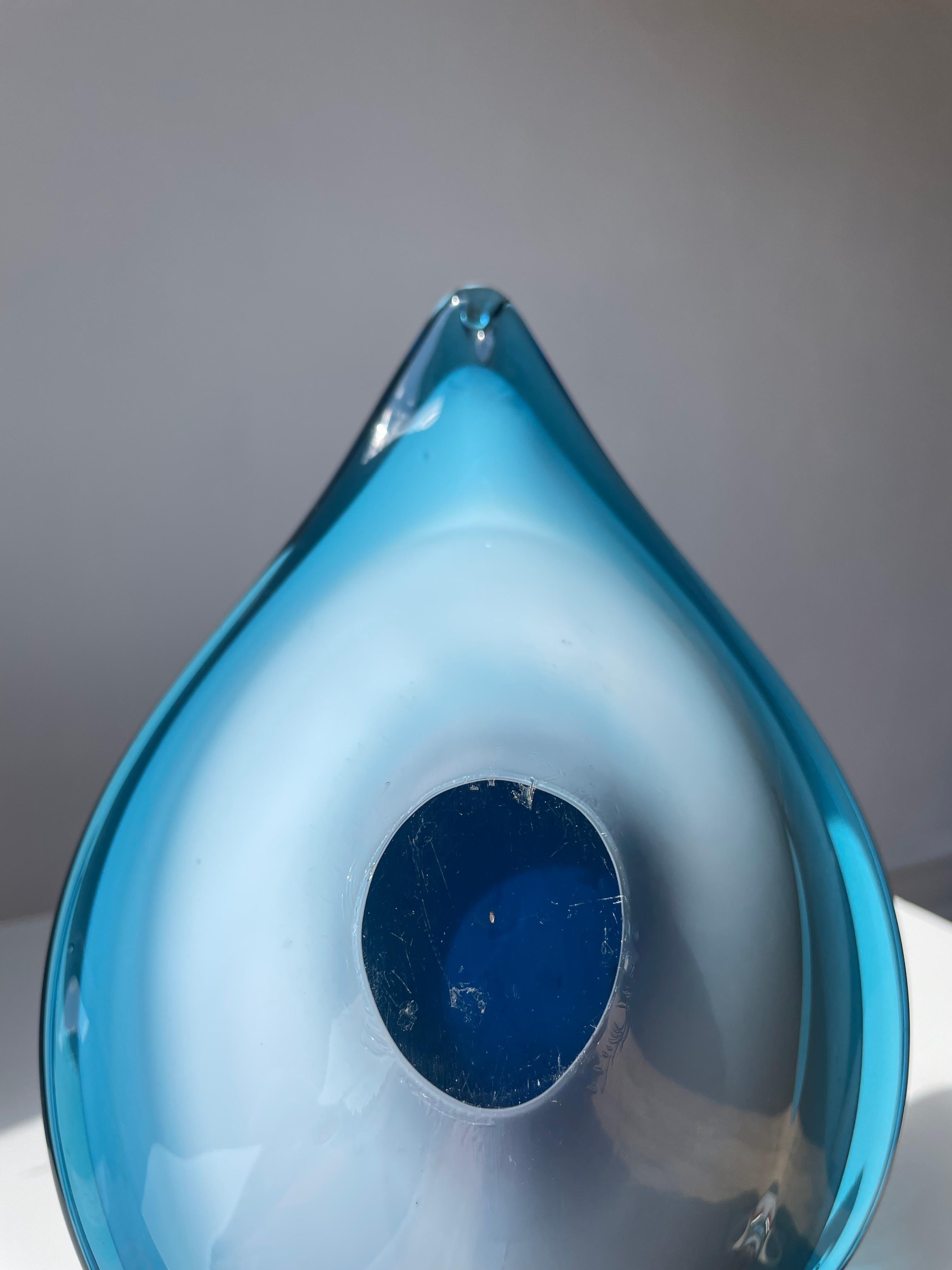 1950s Blue Art Glass Swan Neck Decorative Bowl For Sale 8