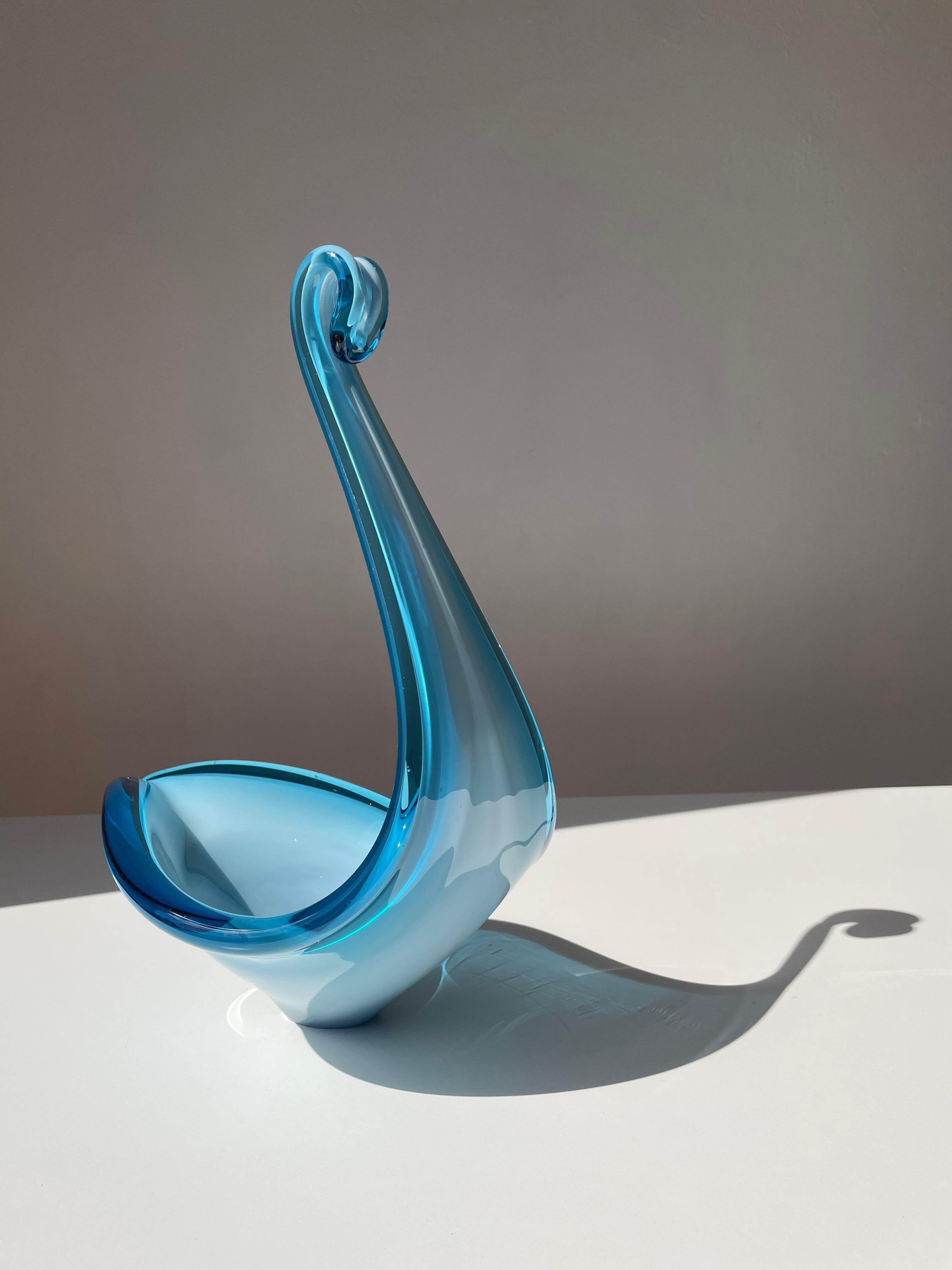 Scandinavian 1950s Blue Art Glass Swan Neck Decorative Bowl For Sale