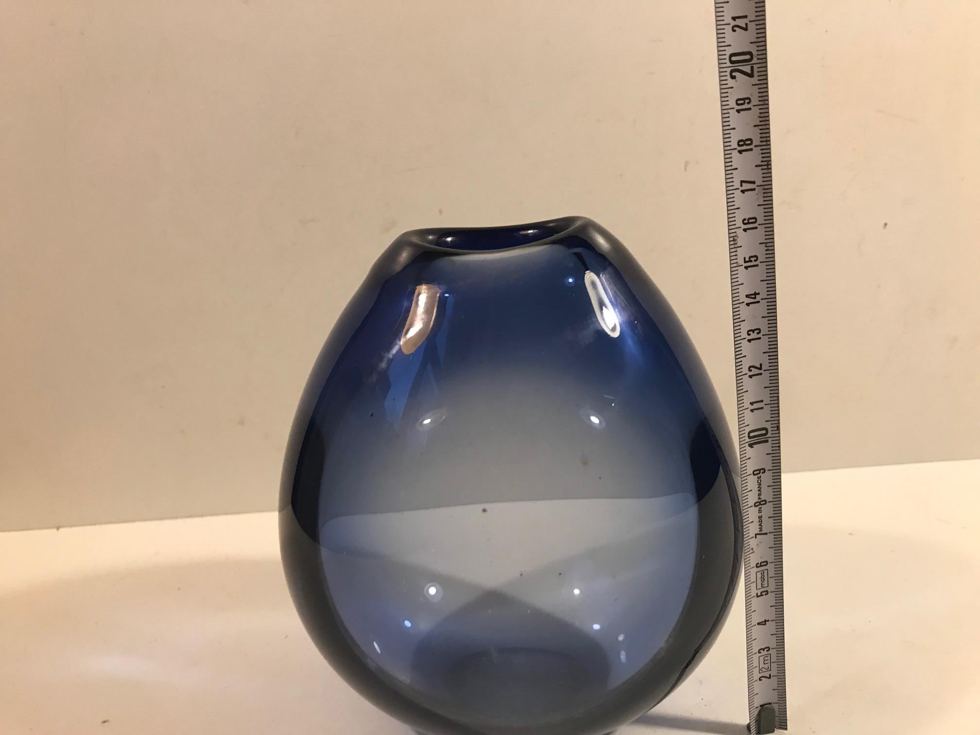 Mid-20th Century Blue Art Glass Vase 'The Waterdrop' by Per Lutken for Holmegaard, Denmark, 1960s For Sale