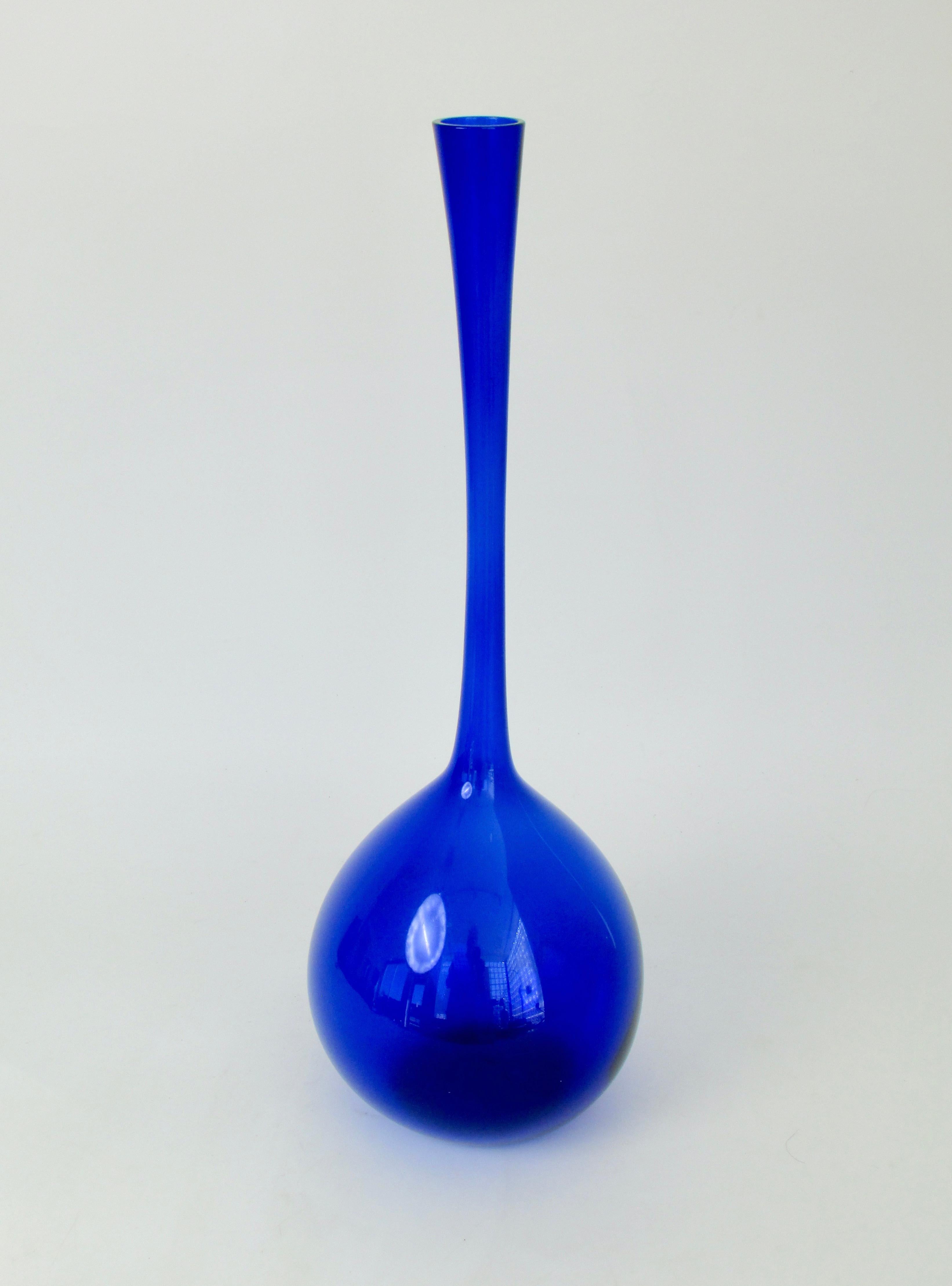 Mid-Century Modern Blue Arthur Percy for Gullaskruf Swedish Glass Bulbous Base Bottle Vase For Sale