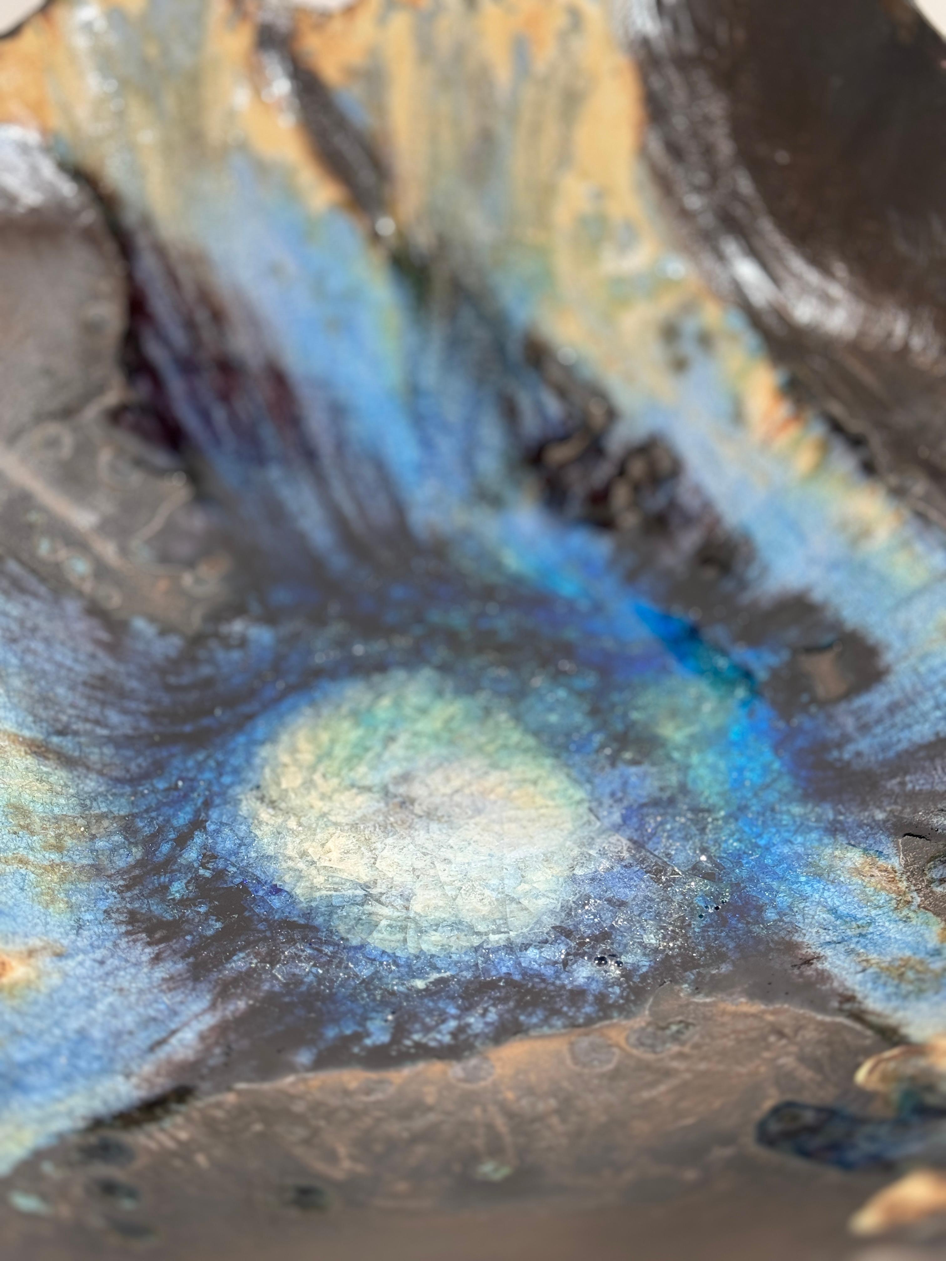 XXI secolo e contemporaneo Ciotola asimmetrica blu