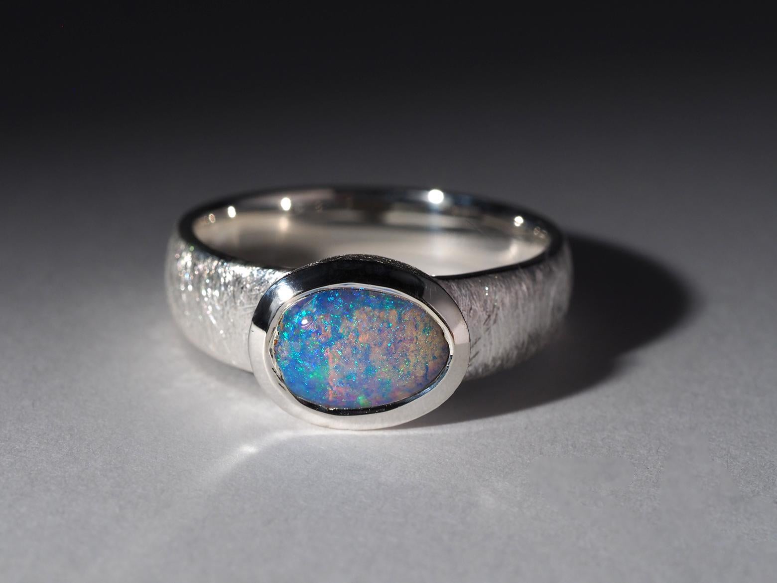 Oval Cut Blue Australian Opal Silver Ring Valentines gift female friend wife anniversary For Sale
