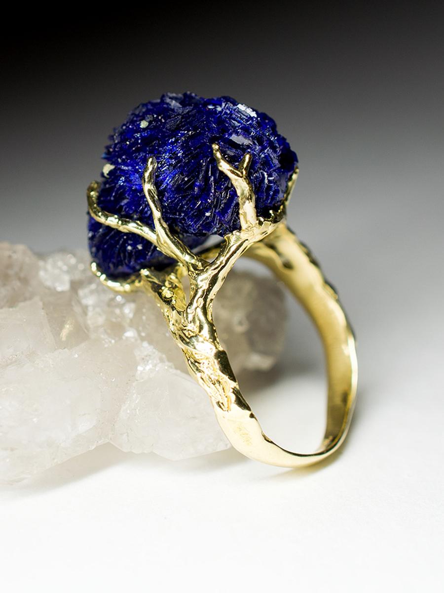 Blue Azurite Crystal Flower Yellow Gold Ring Statement Ring In New Condition For Sale In Berlin, DE
