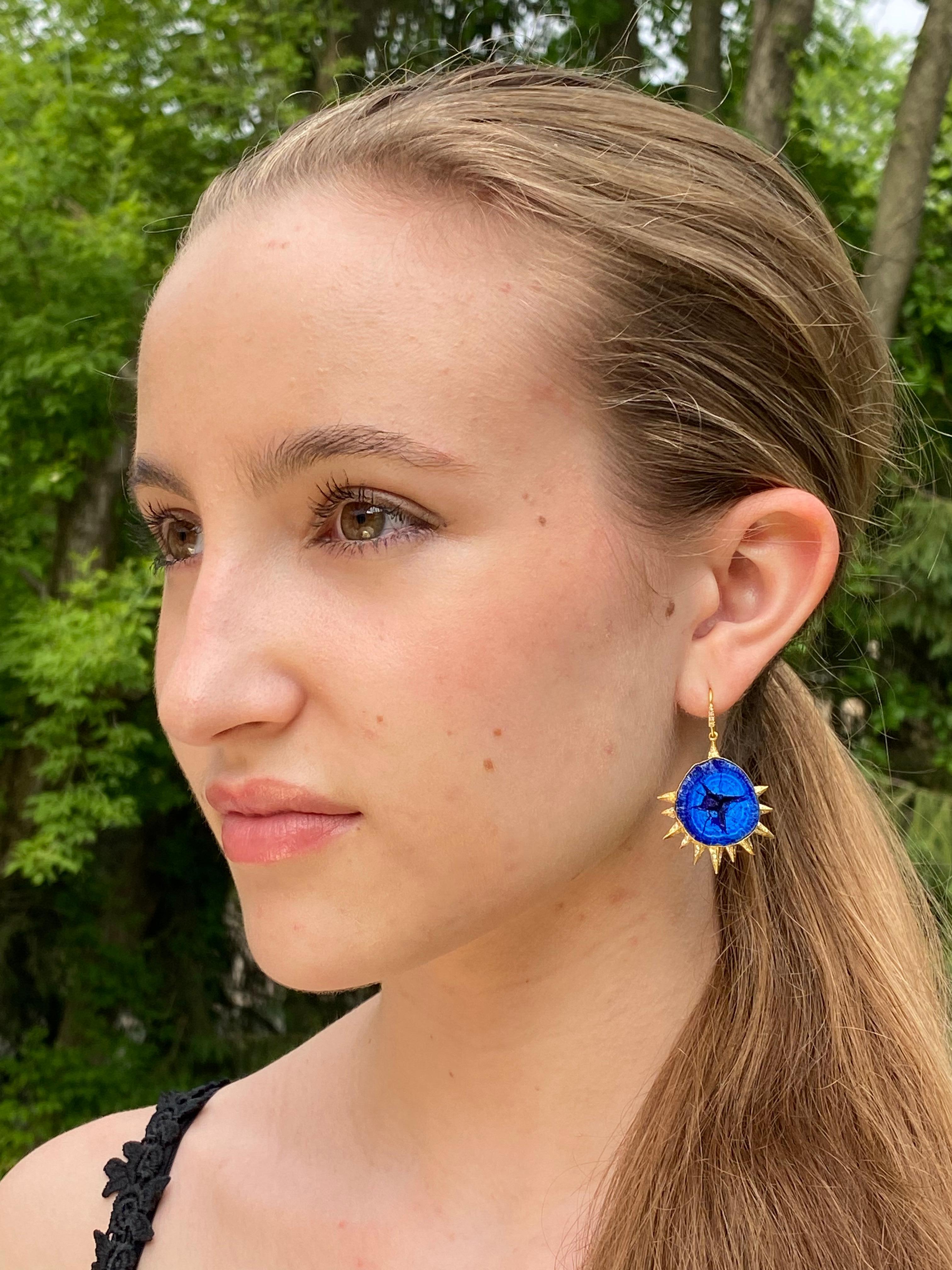 Contemporary Blue Azurite Diamonds, i8kt Gold Earrings by Lauren Harper For Sale