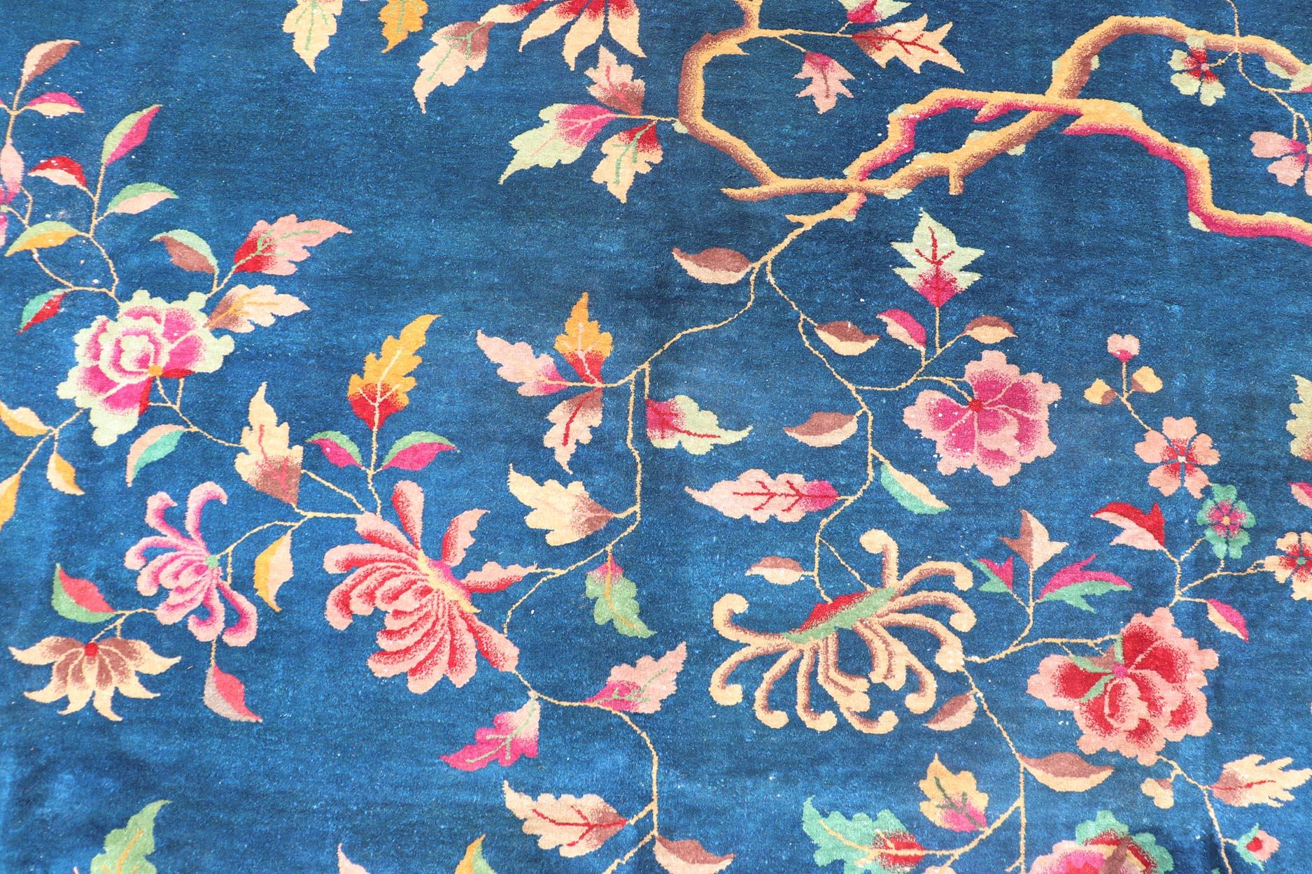 Blue Background Chinese Art Deco Rug with Large Vining Flowers and Leaves  For Sale 9