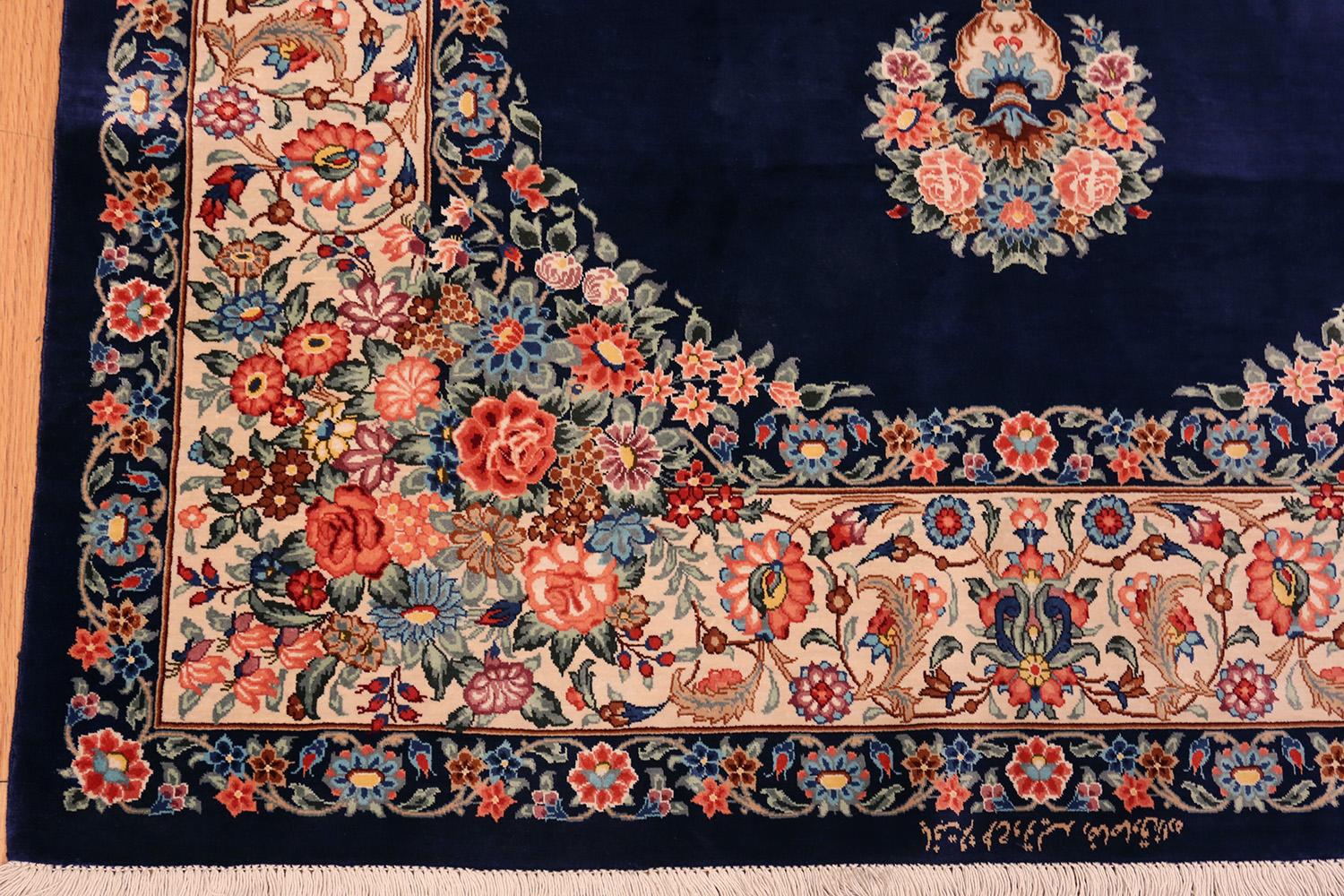 Tabriz Vintage Persian Silk Qum Rug. 3 ft 4 in x 5 ft 2 in For Sale