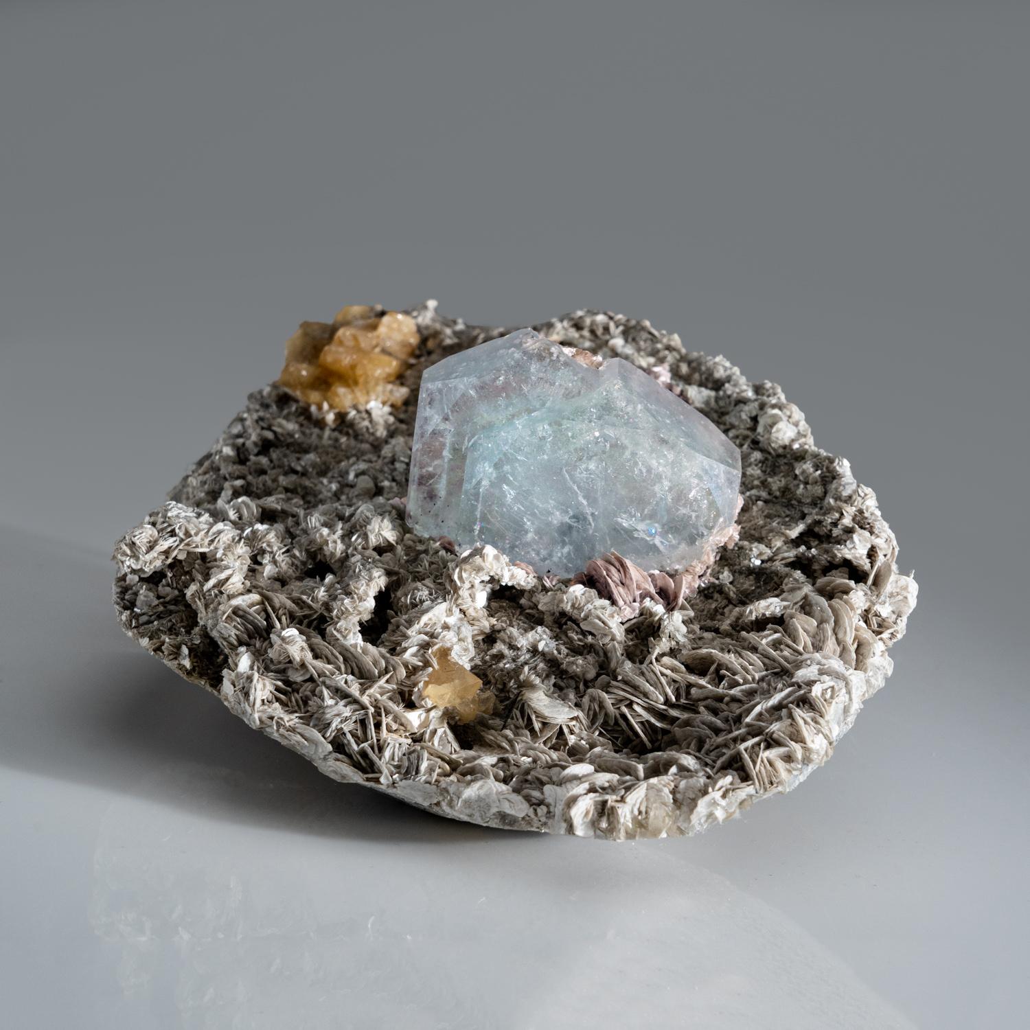 Fino al XVIII secolo Barite blu dal Marocco in vendita