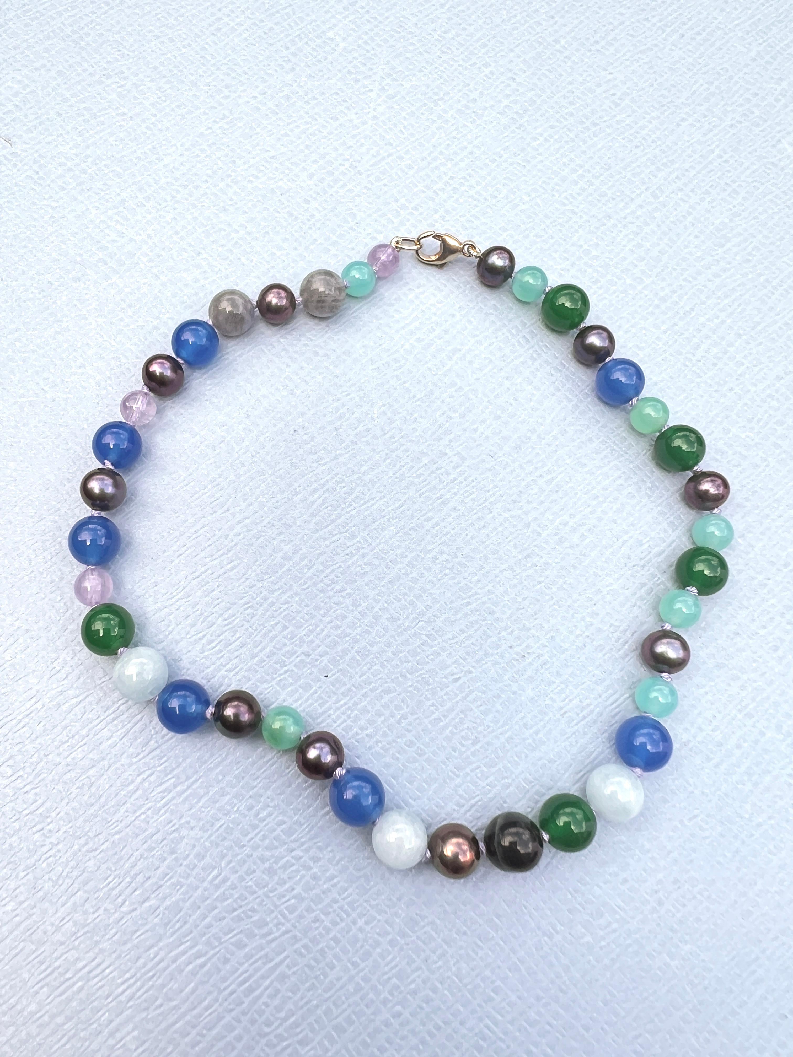 Modern Blue Bead Pearl Necklace Multi Color Labradorite Amethyst For Sale