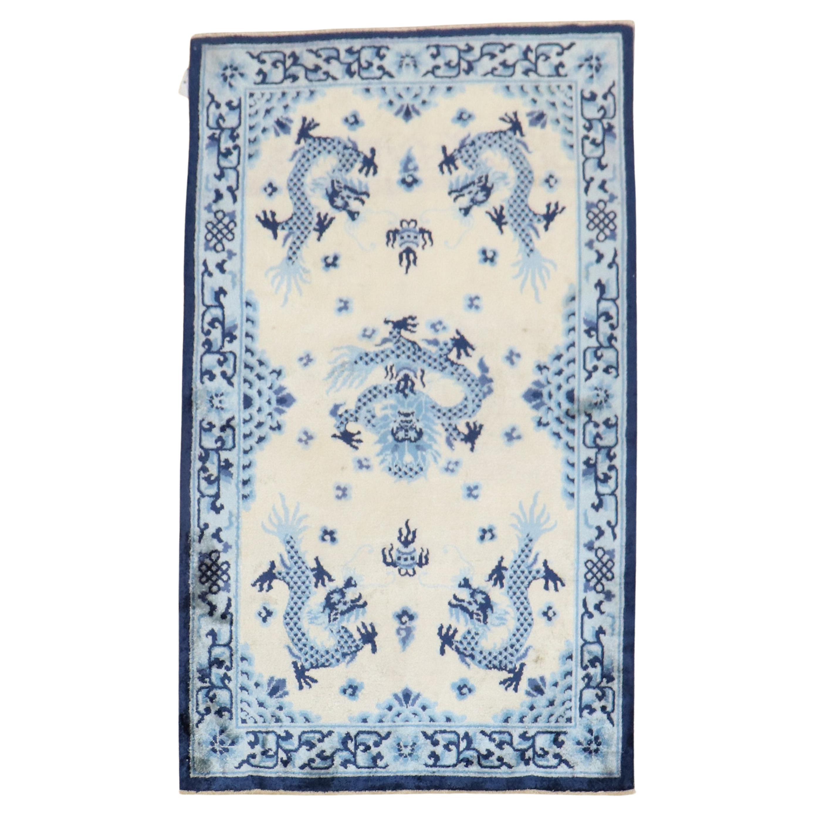 Blue Beige Chinese Silk Scatter Rug For Sale