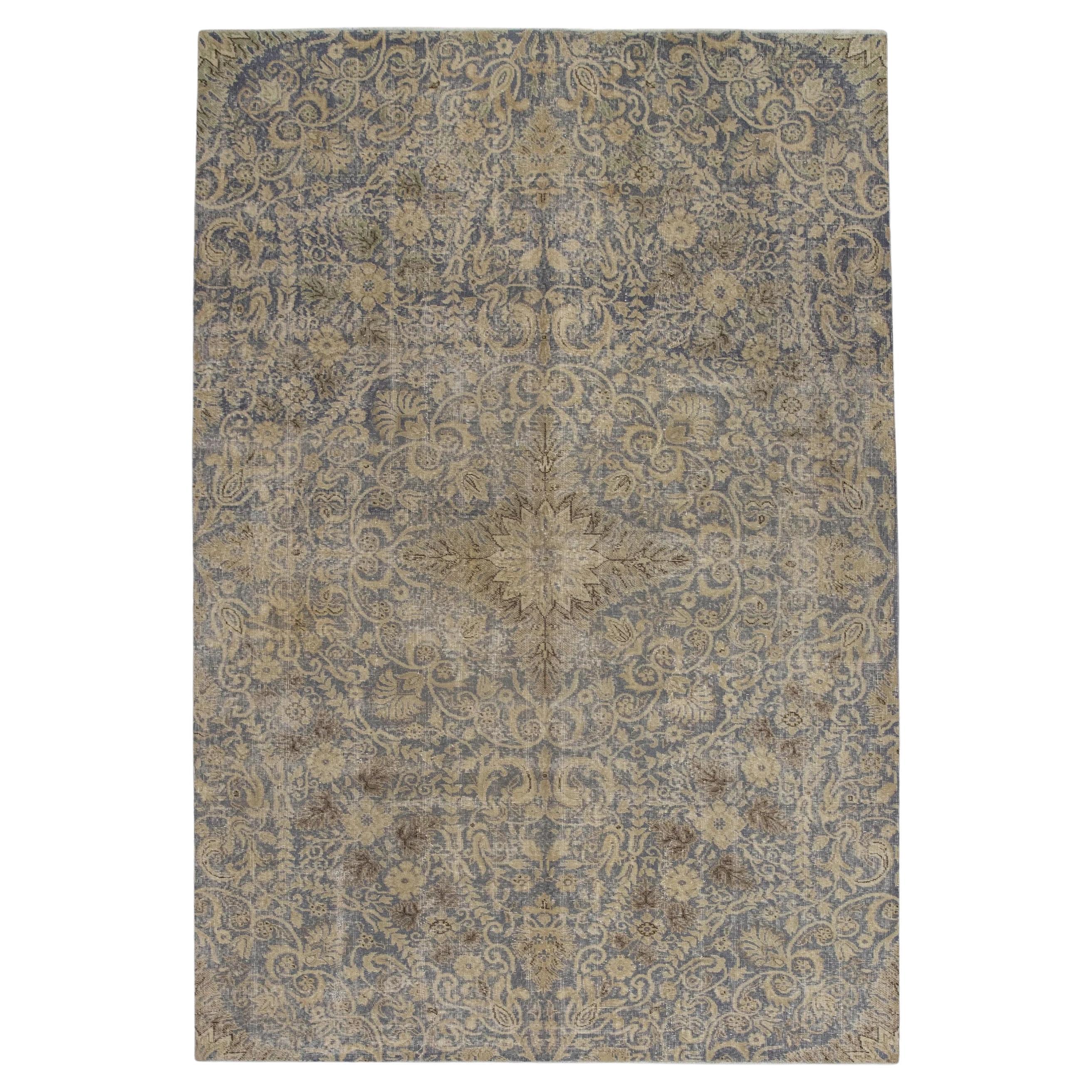 Türkischer Vintage-Teppich in Blau & Beige 7' x 9'9"