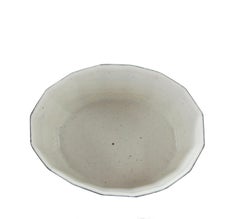 Blaues:: schwarzes und eierschalenfarbenes Keramikgefäß von Bodil Manz:: signiert von der Künstlerin