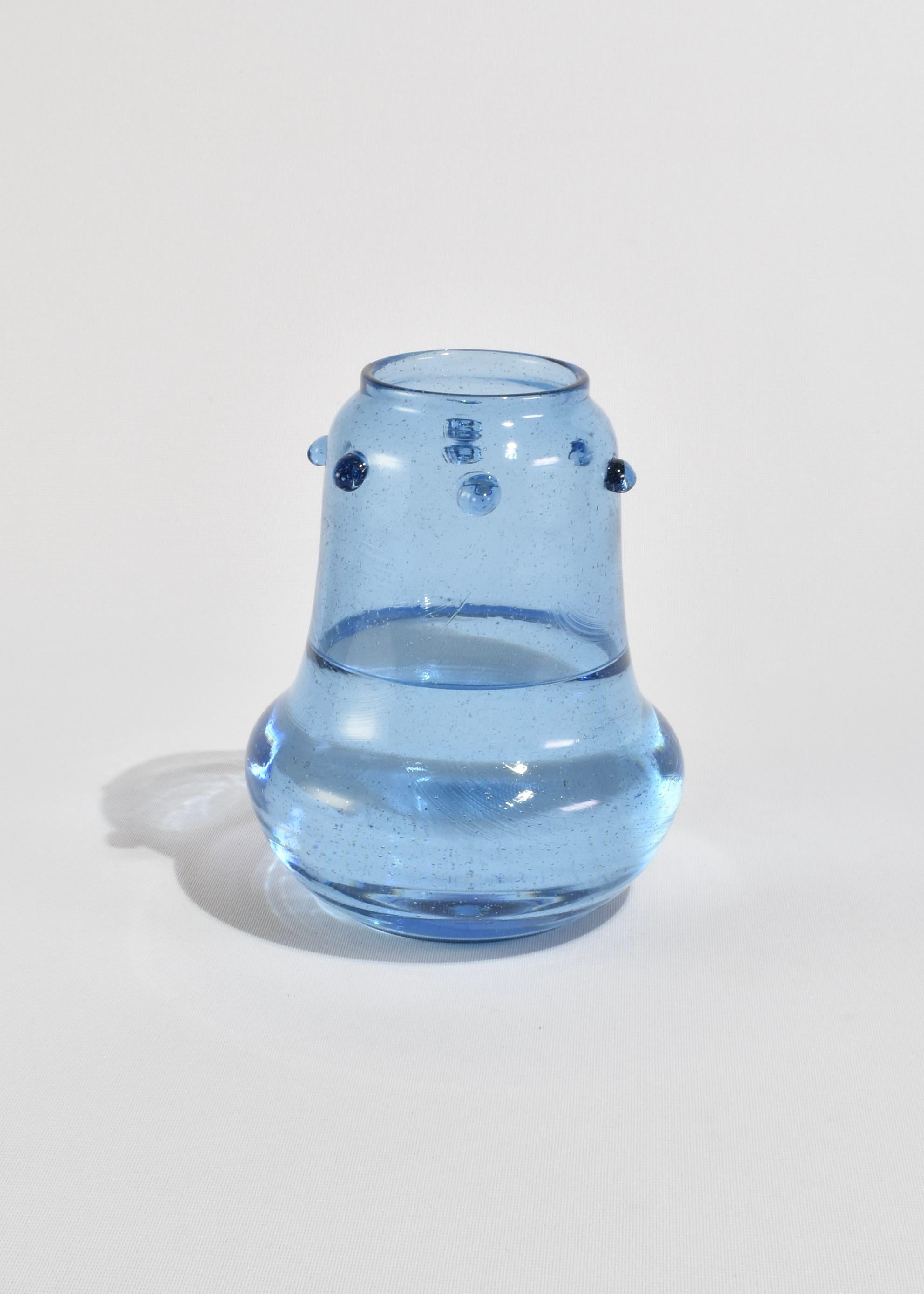 Vaso di vetro soffiato blu In condizioni buone in vendita a Richmond, VA