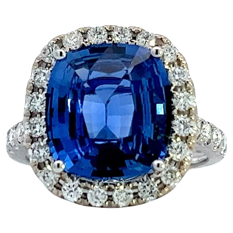 Blue brilliance: sapphire sparkle