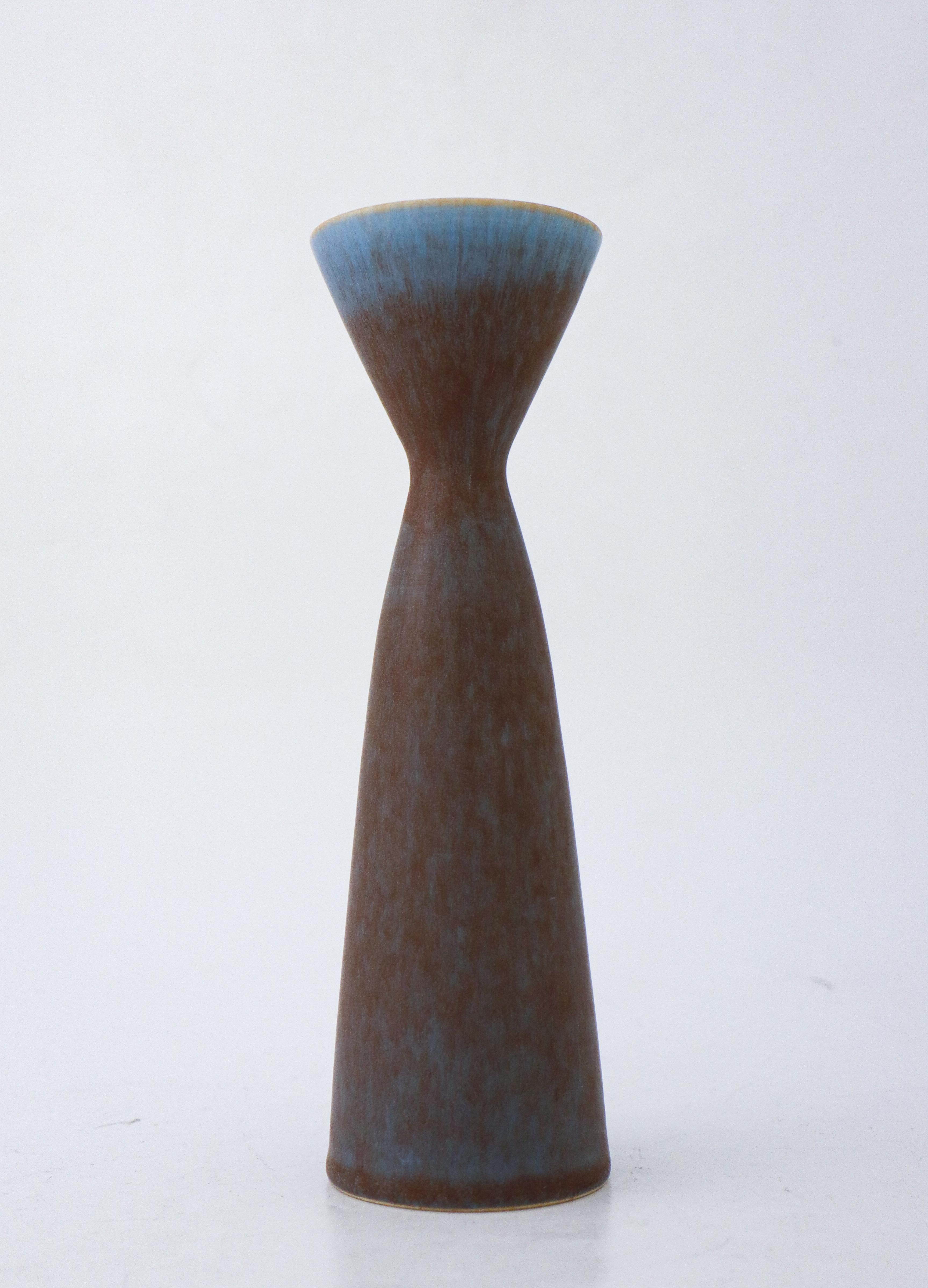 Scandinavian Modern Blue & Brown Vase Lovely Glaze Carl-Harry Stålhane Rörstrand, Midcentury Vintage