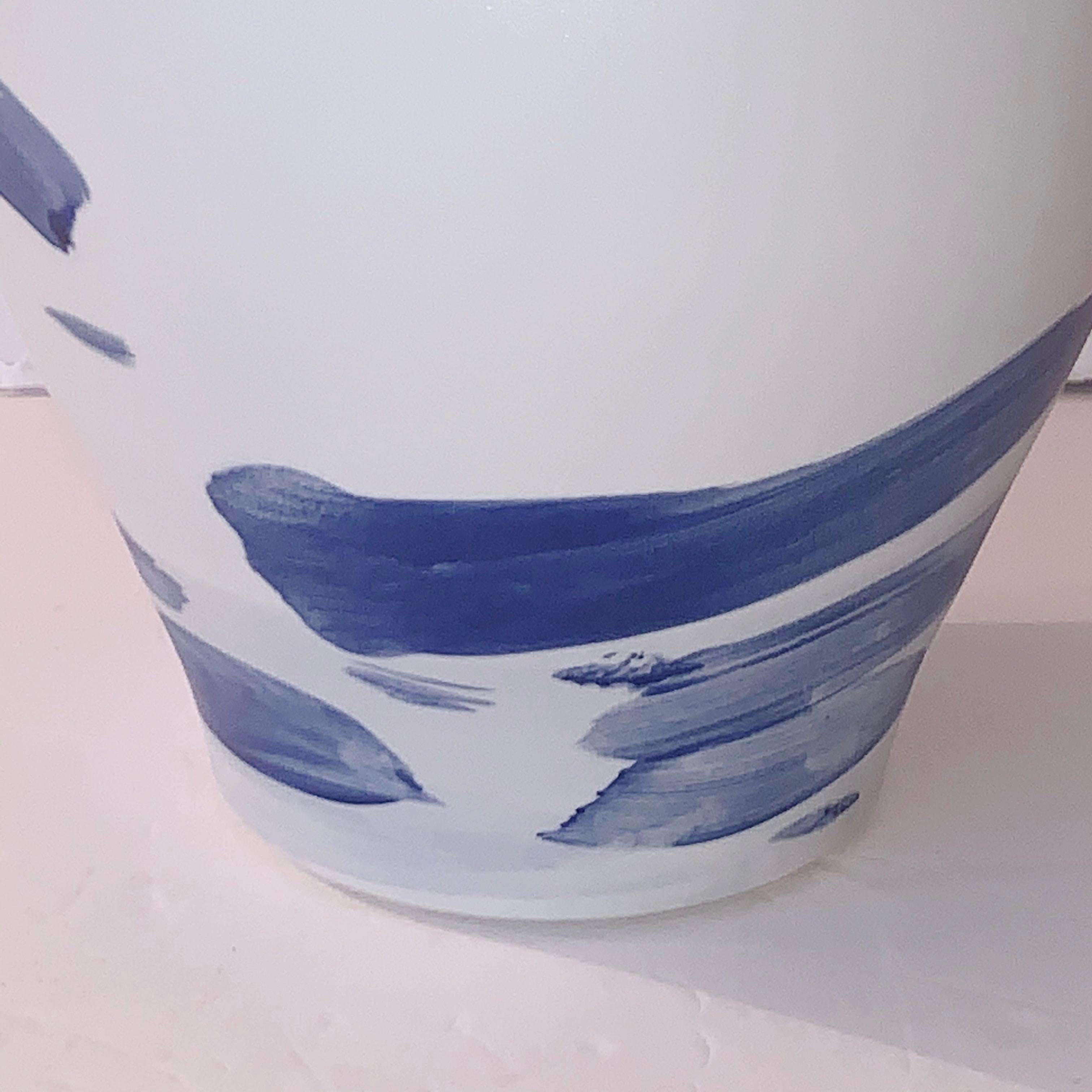 brush strokes pottery