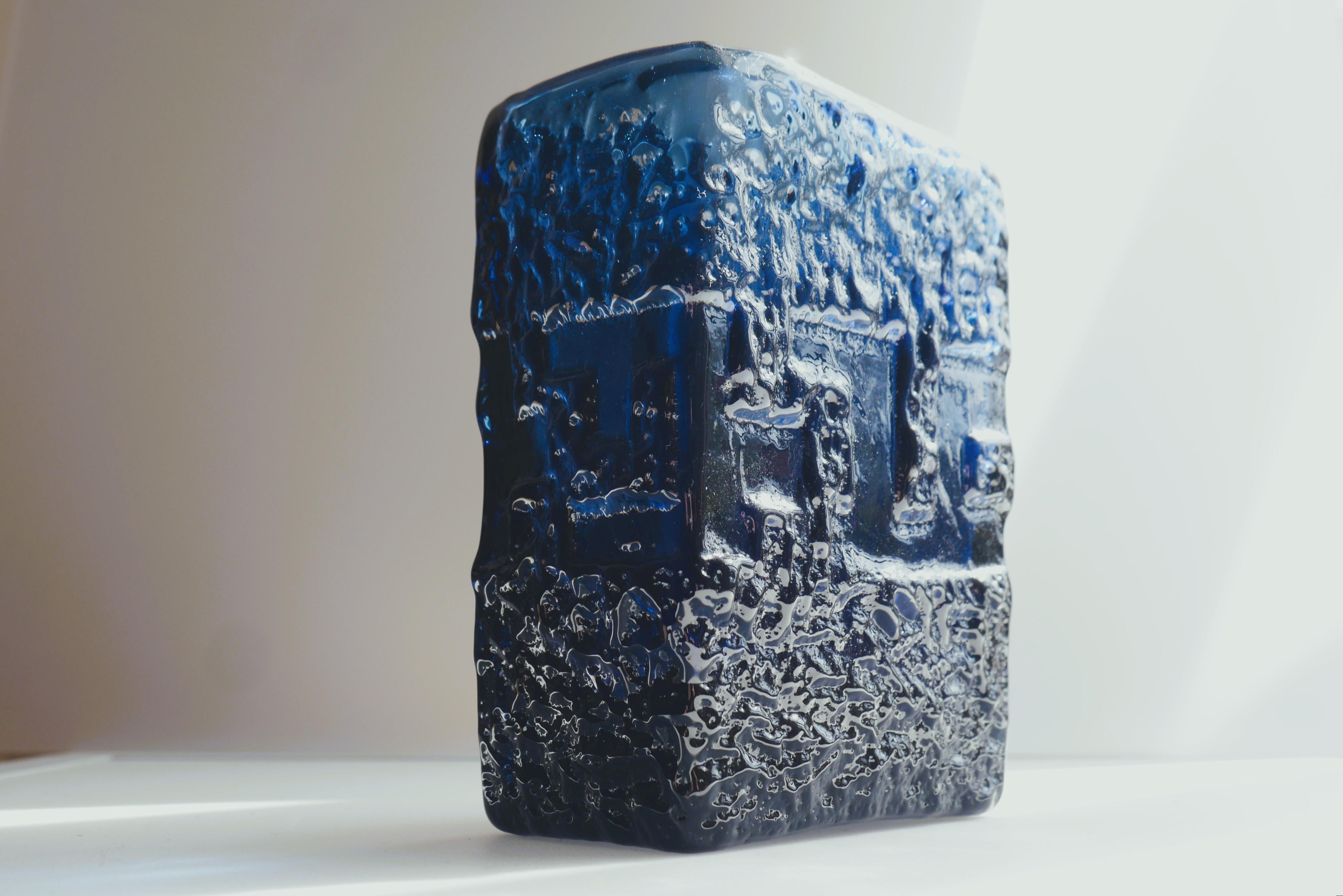 Mid-Century Modern Blue Brutalist Art Glass Vase by Göte Augustsson for Ruda, Sweden
