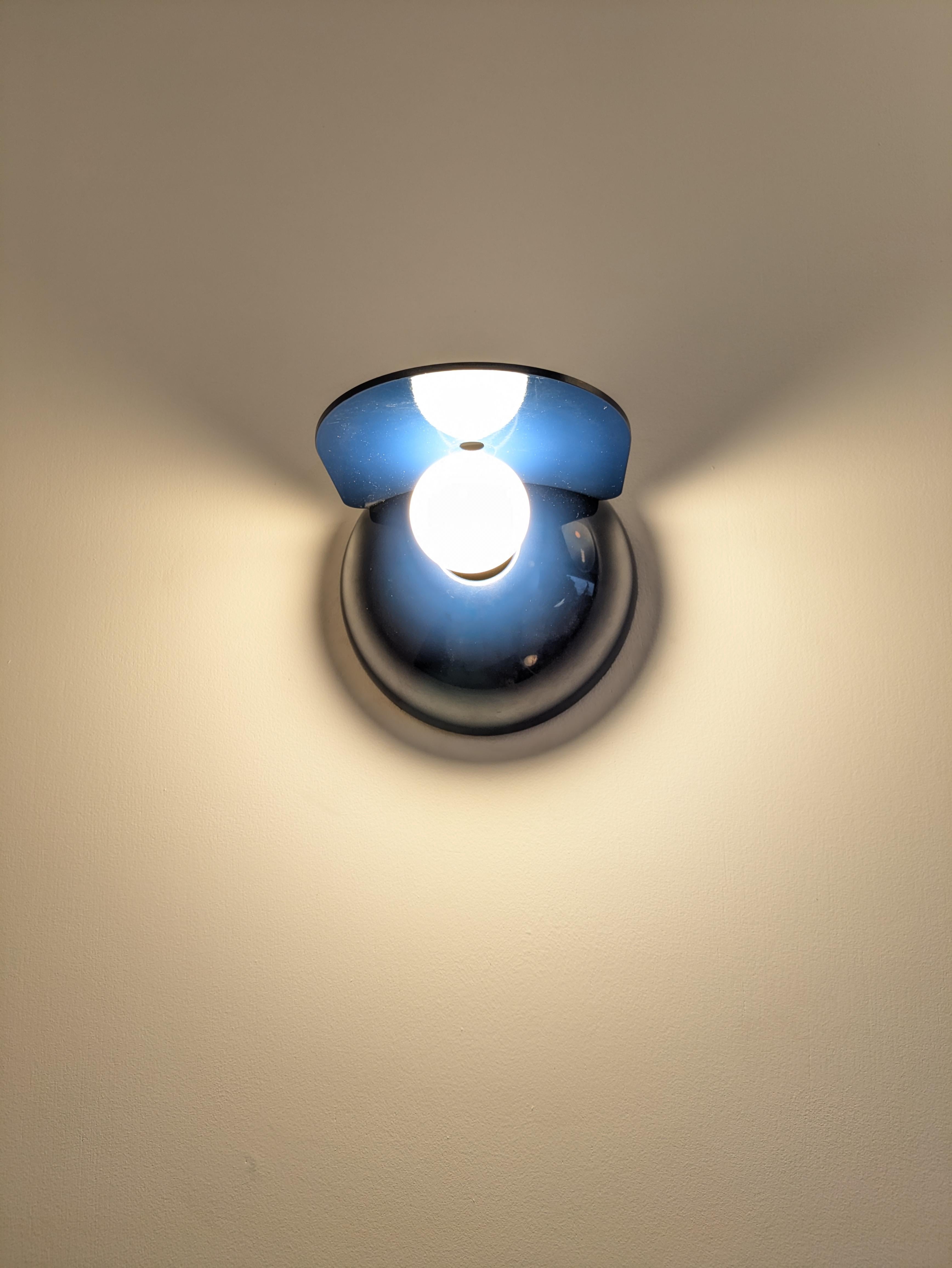 Azul Buco, Artemide, Claudio Dini, 1974 en Bueno estado para la venta en Saint-Ouen-sur-Seine, FR