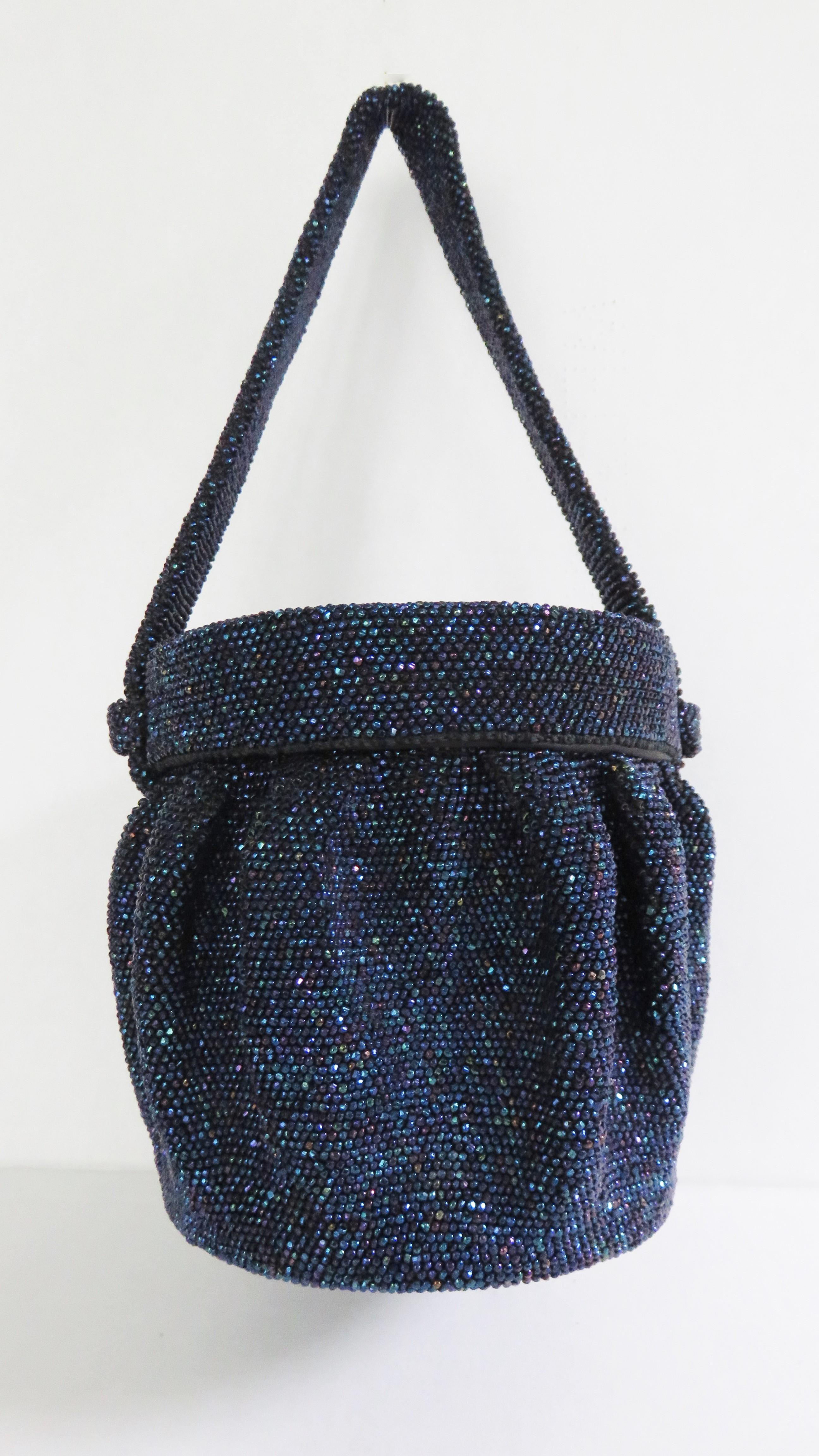 Blue Carnival Glass Beaded 1940s Box Handbag In Good Condition For Sale In Water Mill, NY