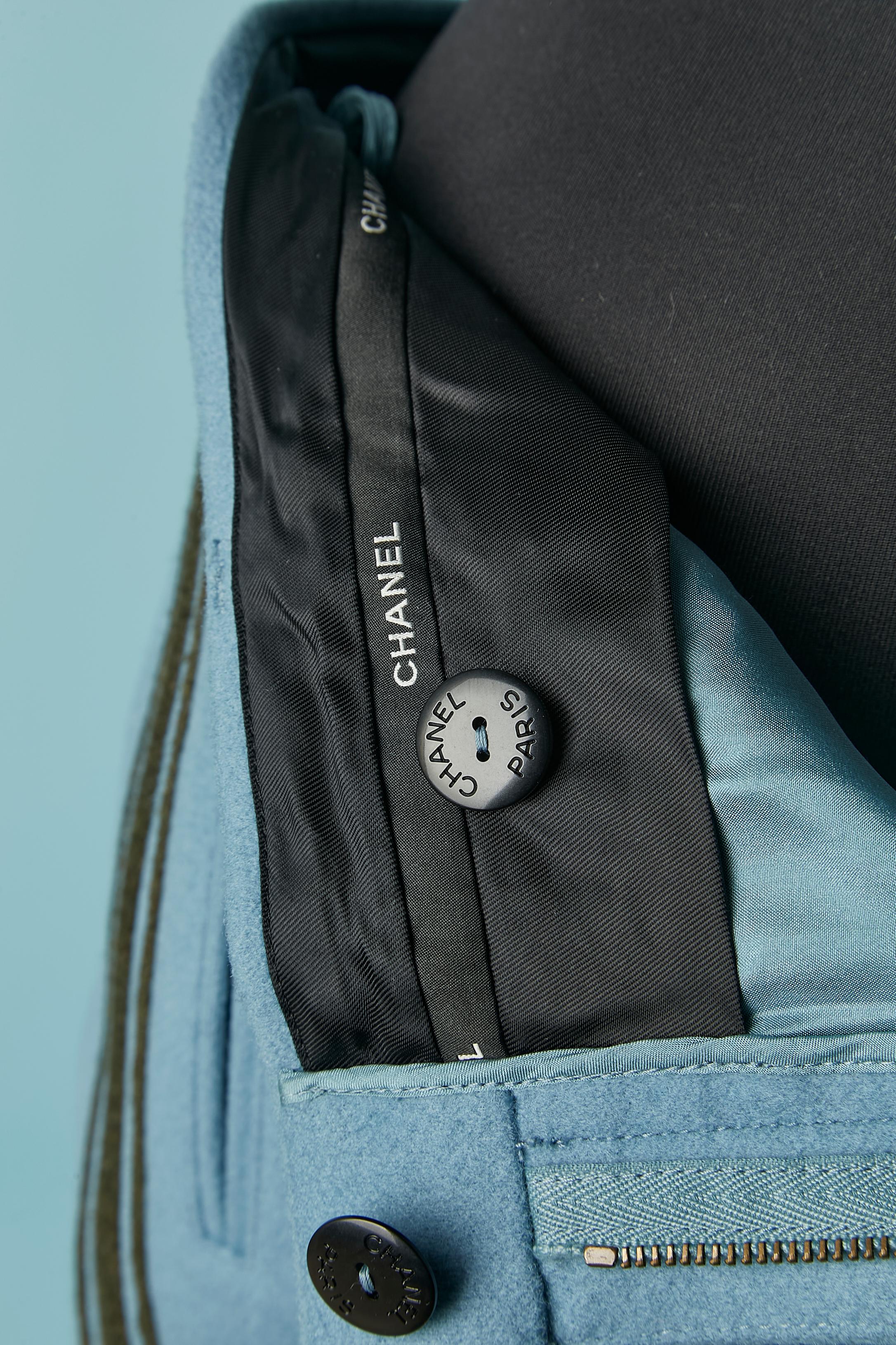 Pantalón azul de cachemira de estilo militar CHANEL en venta 2