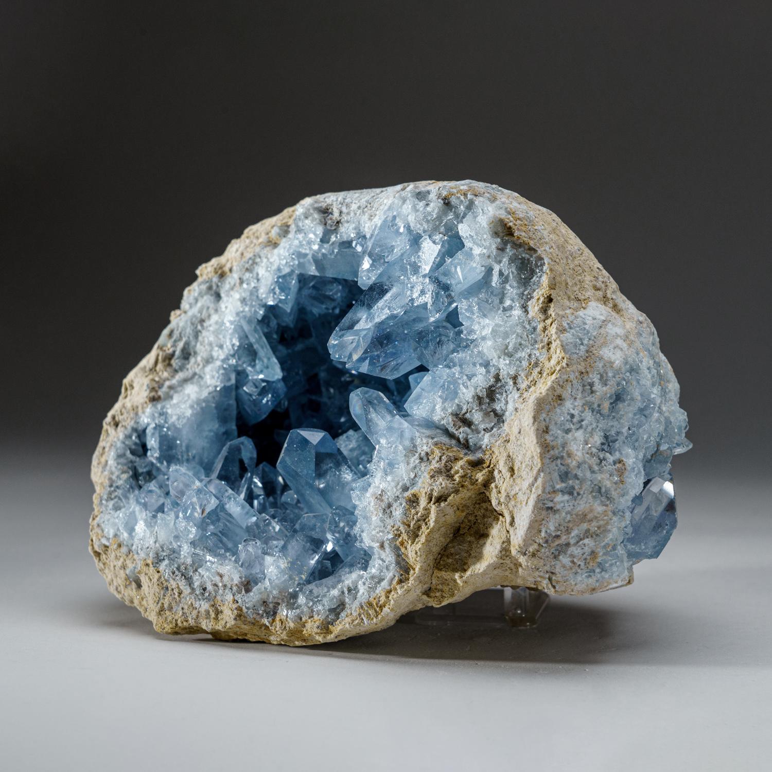 Blue Celestite Cluster From Sankoany, Ketsepy Mahajanga, Madagascar (10 lbs) In New Condition For Sale In New York, NY