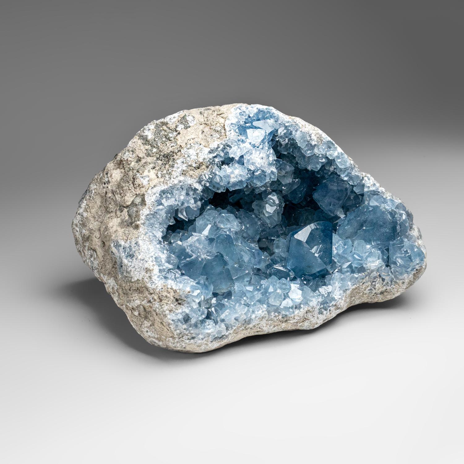 XXI secolo e contemporaneo Blue Celestite Cluster From Sankoany, Ketsepy Mahajanga, Madagascar (21.5 lbs) in vendita