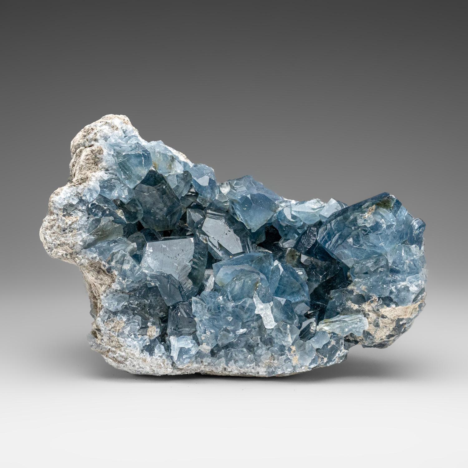 Blue Celestite Cluster From Sankoany, Ketsepy Mahajanga, Madagascar (9 lbs) In condizioni Nuovo in vendita a New York, NY