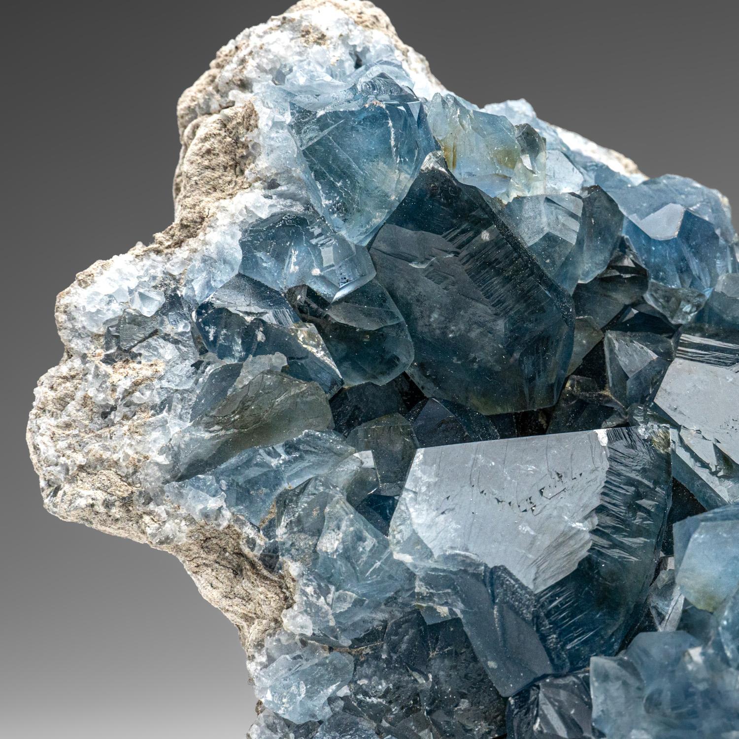 Blue Celestite Cluster From Sankoany, Ketsepy Mahajanga, Madagascar (9 lbs) in vendita 1