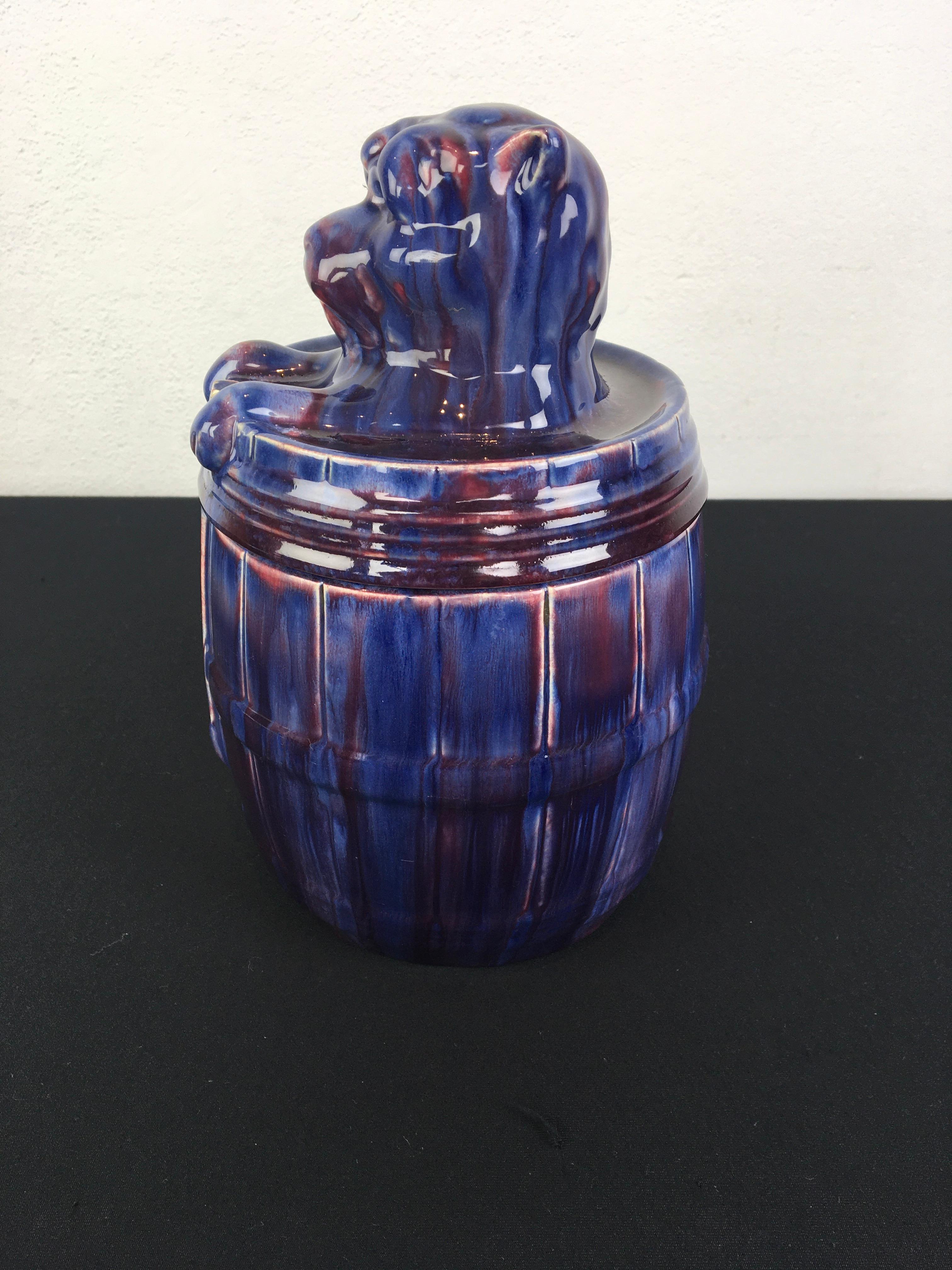 Blaues Bulldogge Barrel-Tabakgefäß aus Keramik (Glasiert) im Angebot
