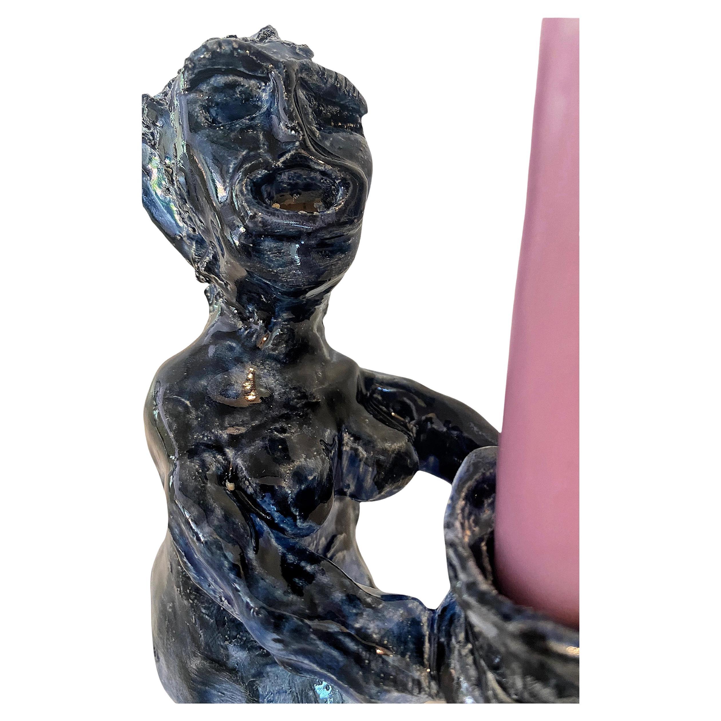 Porte-bougies en céramique bleue en forme de figurine, XXIe siècle, de Mattia Biagi