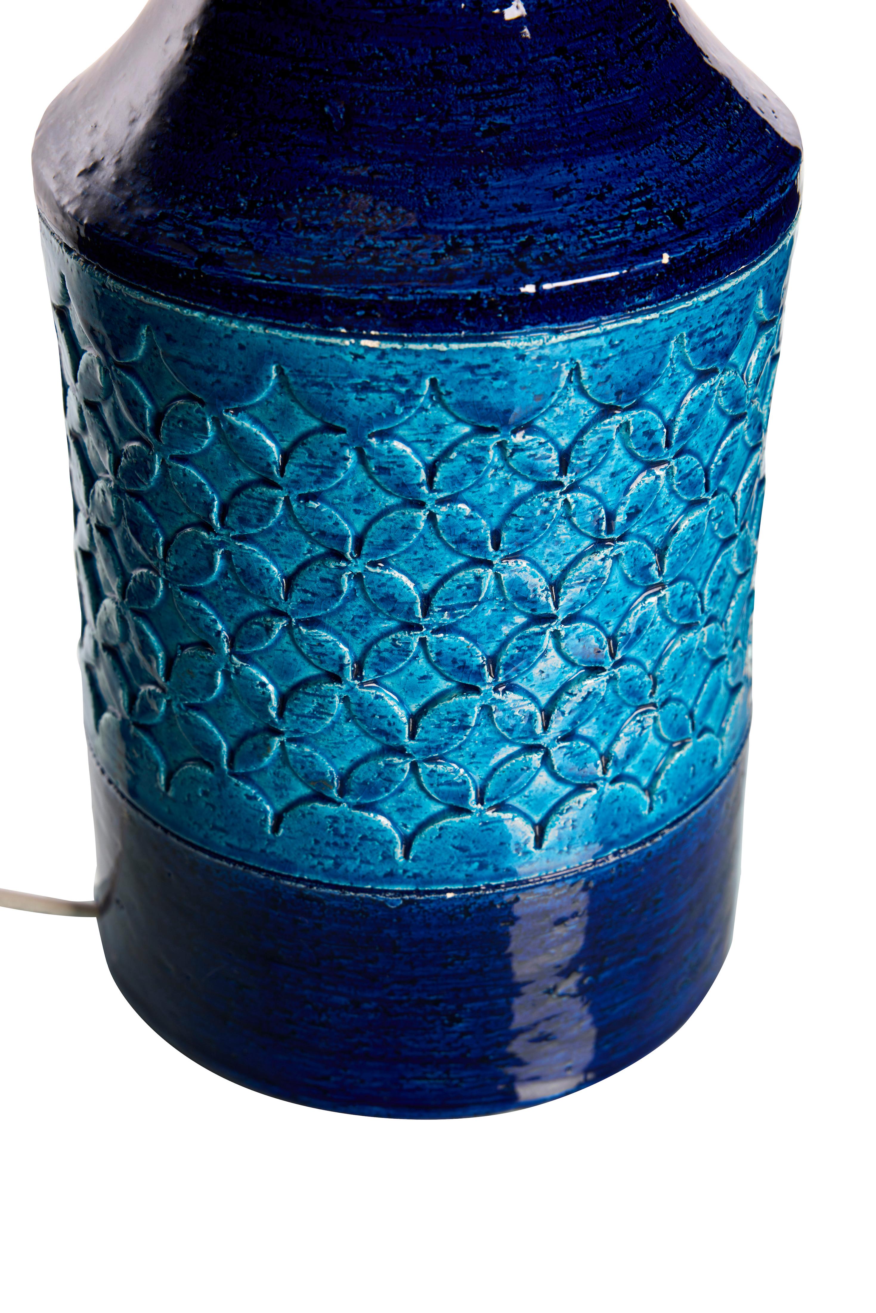 Italiano Lampada da tavolo in ceramica blu, Bitossi, Italia, anni '60 in vendita
