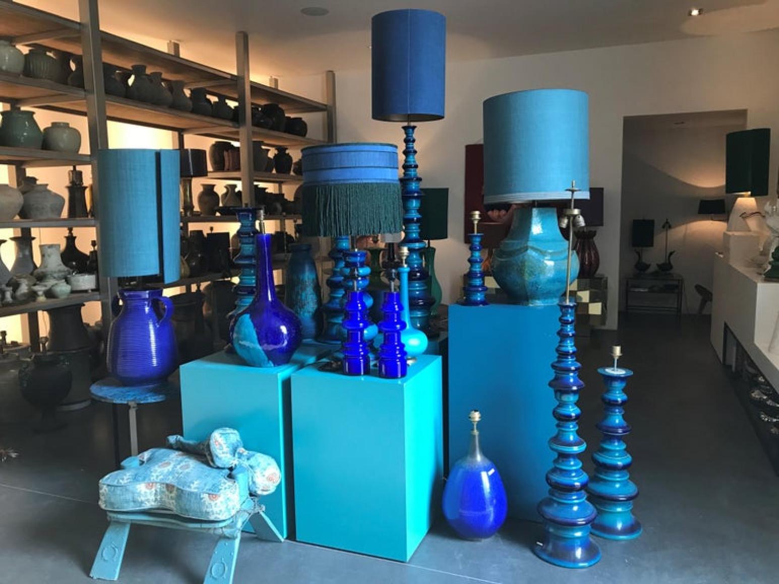 Blaue Keramiktischlampe mit neuem CUSTOM MADE Lampenschirm René Houben, 1960 im Angebot 5