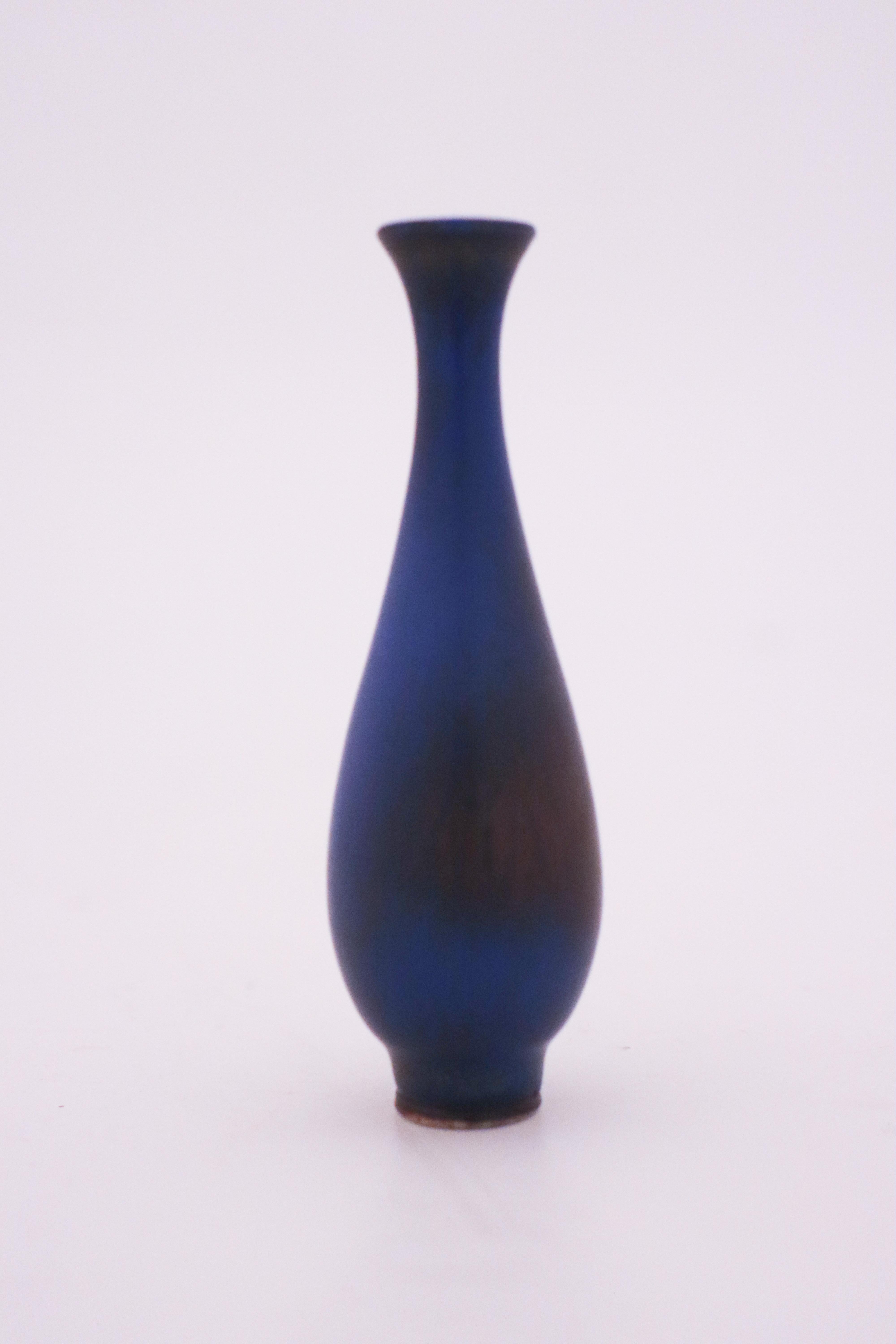 Blue Ceramic Vase, Berndt Friberg, Gustavsberg 1961 - Scandinavian Modern In Excellent Condition In Stockholm, SE