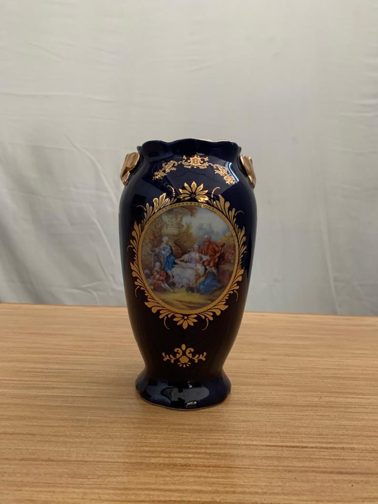 Blue ceramic vase with Napoleon III decoration, late 19th century For Sale 2
