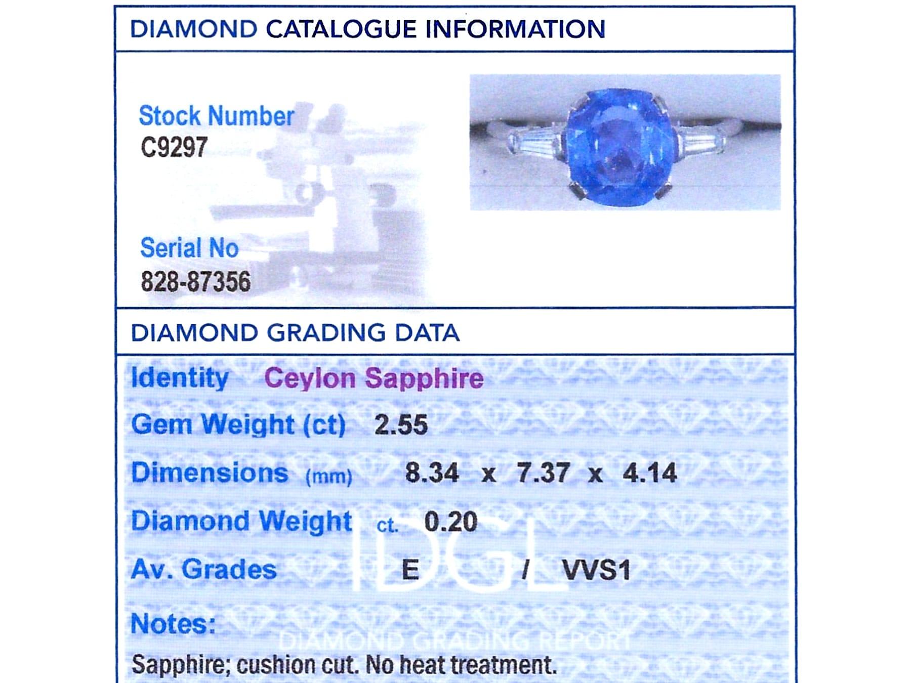 Saphir bleu de Ceylan et diamant, bague en platine en vente 2