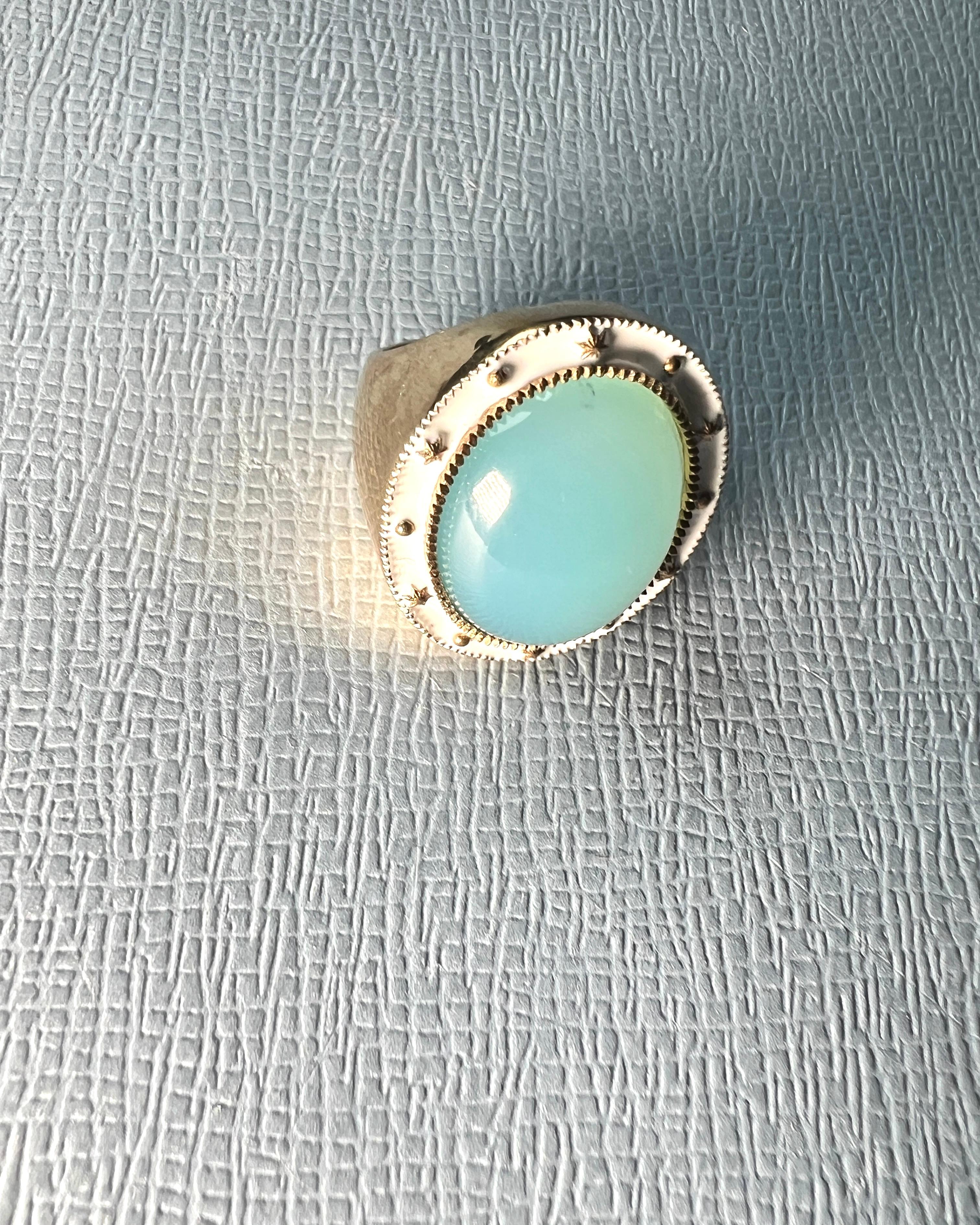 Bague cocktail calcédoine bleue émail blanc J DAUPHIN en vente 7