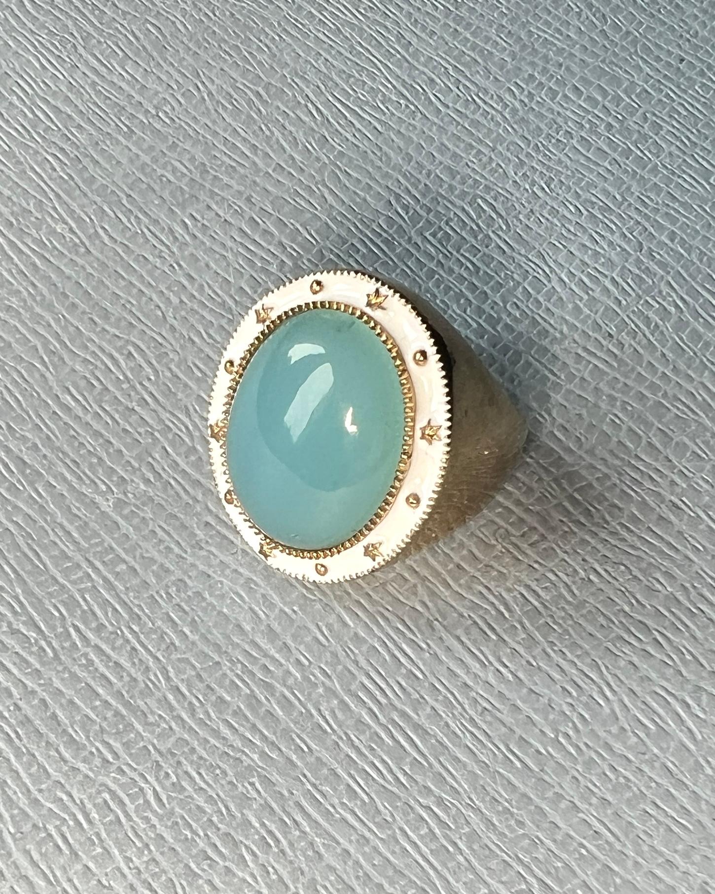 Bague cocktail calcédoine bleue émail blanc J DAUPHIN en vente 2