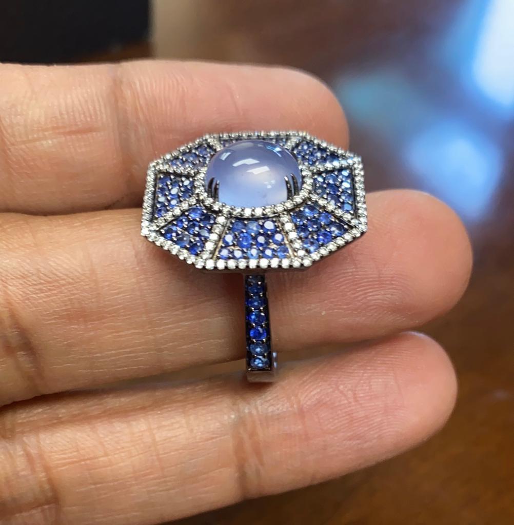 Goshwara Blue Chalcedony And Sapphire With Diamond Ring & Earrings In New Condition For Sale In New York, NY