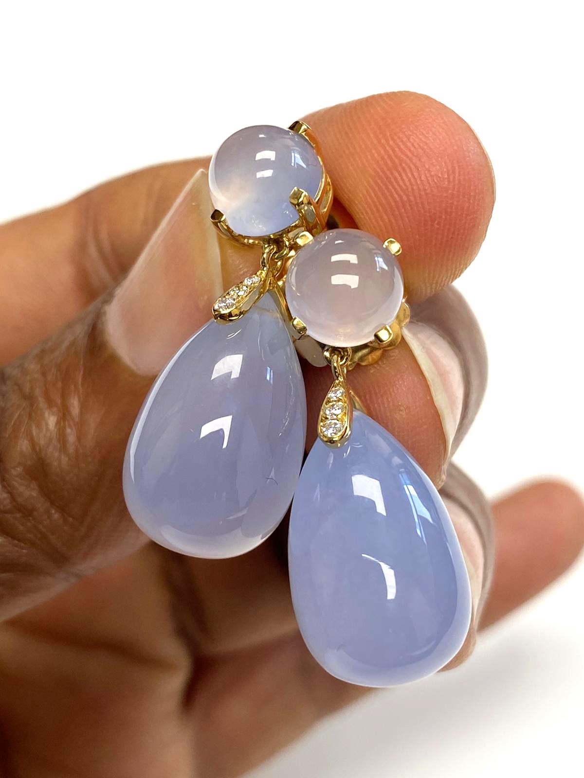 Contemporary Goshwara Blue Chalcedony  With Diamond Ring & Earrings For Sale