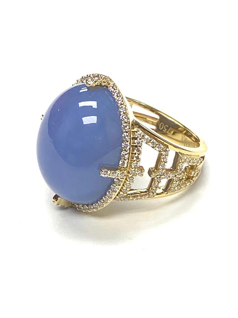 Ovaler Cabochon-Blauer Chalcedon- und Diamantring vonshwara 7
