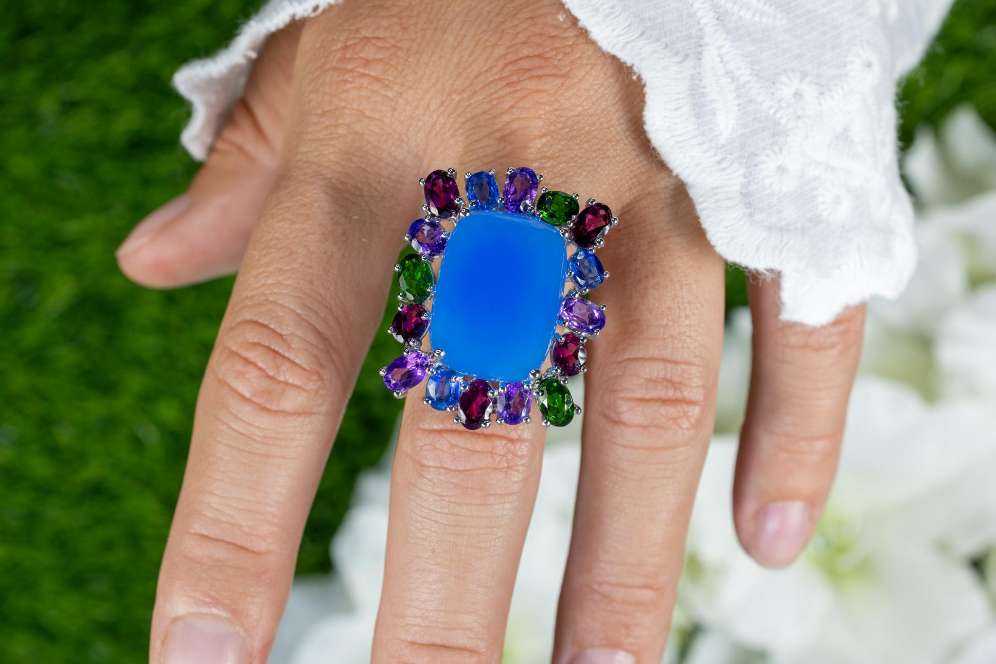 Cabochon Blue Chalcedony Ring Amethyst Rhodolite Chrome Diopside Kyanite 26 Carats For Sale
