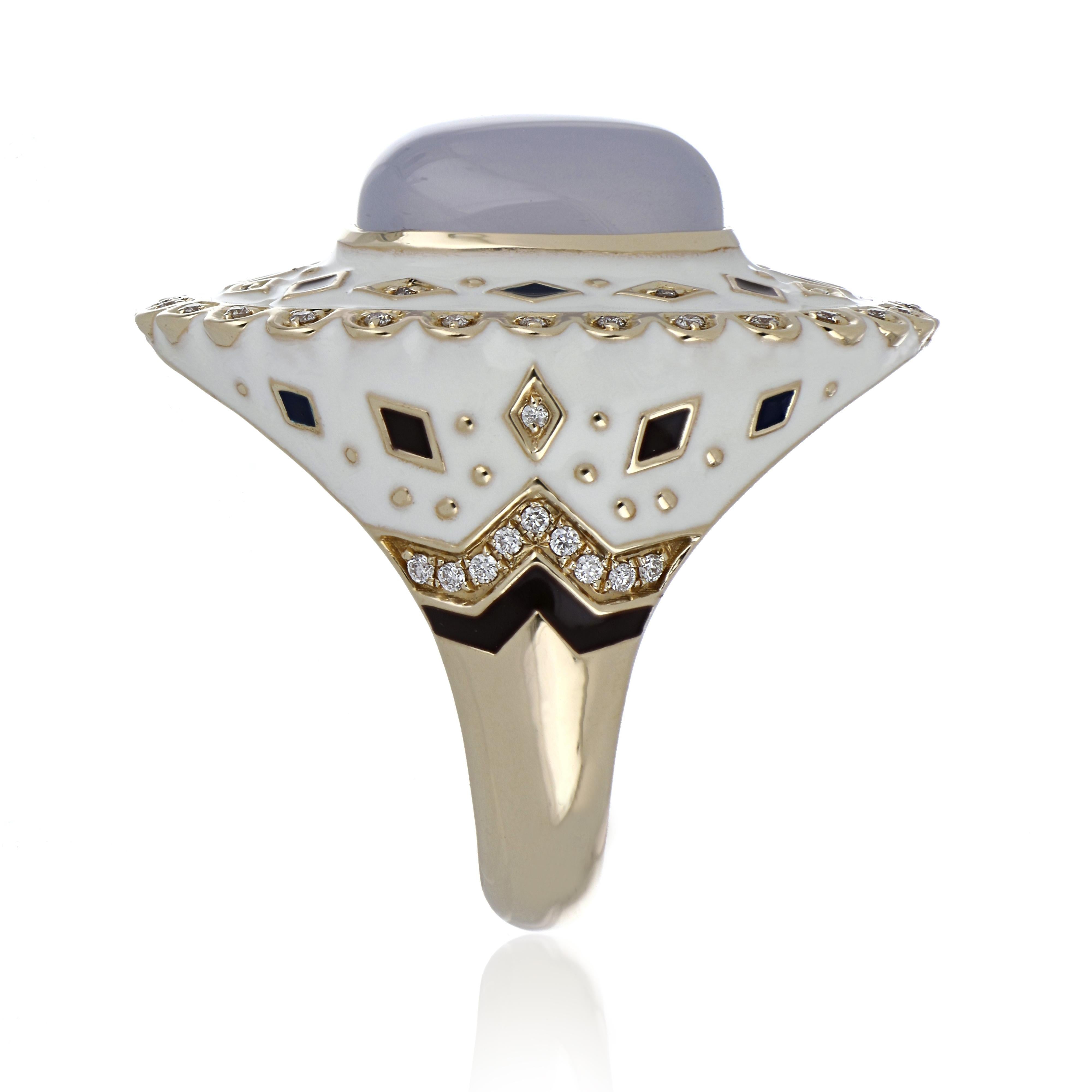 Blue Chalcedony Studded Enamel Ring with Diamonds Accents 14 Karat Yellow Gold In New Condition For Sale In JAIPUR, IN