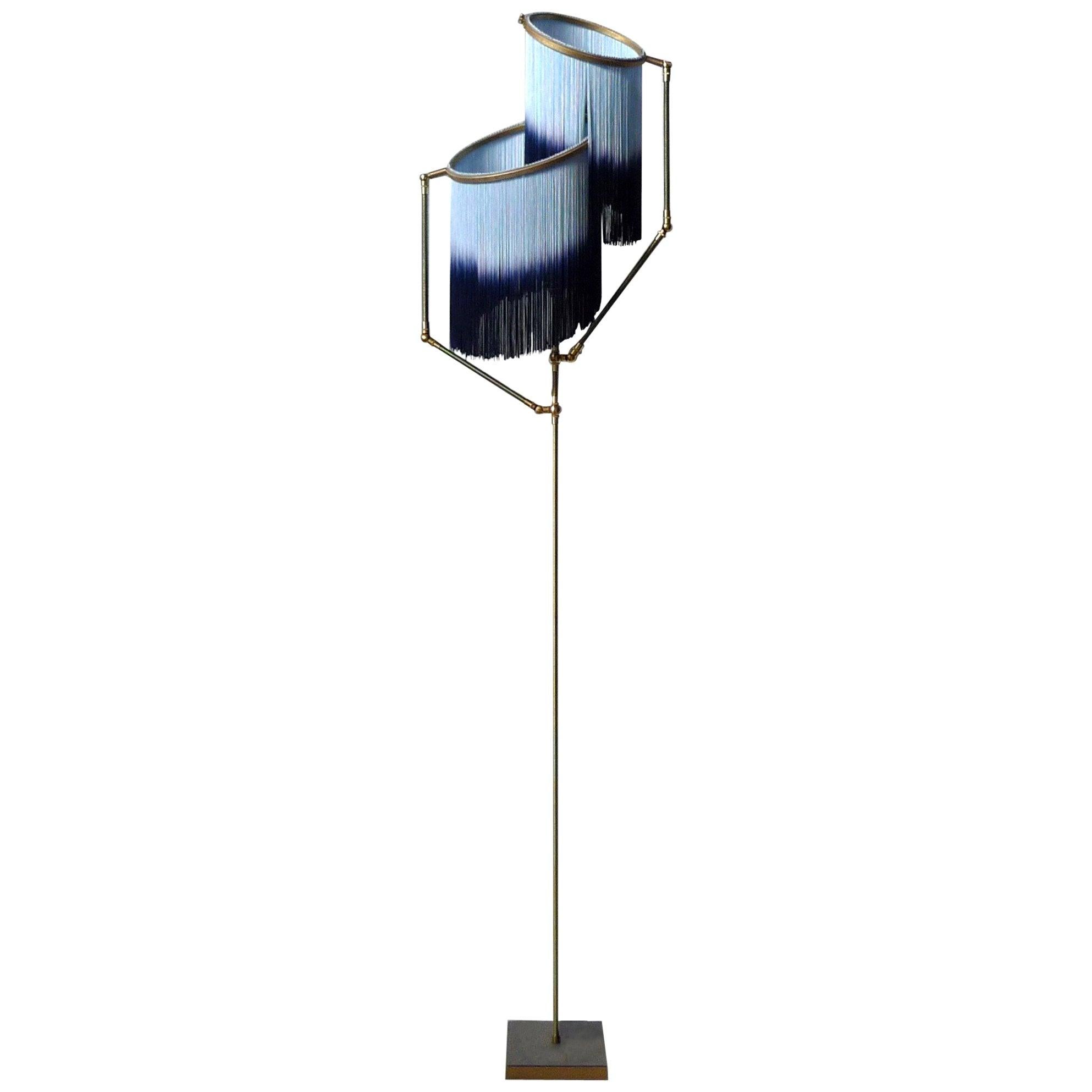 Lampadaire à breloques bleue, Sander Bottinga